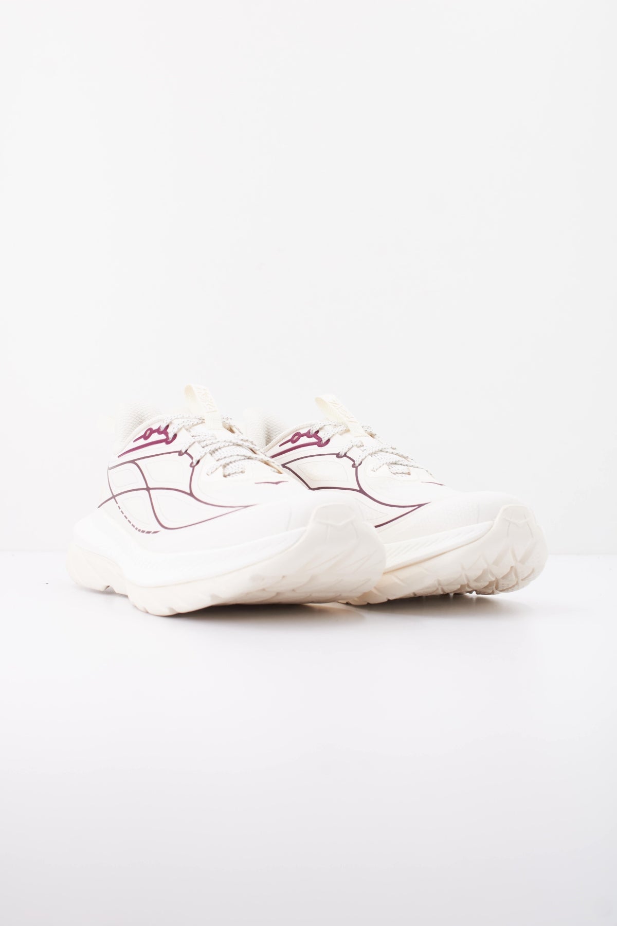 HOKA MACH REMASTERED 1176251 en color BLANCO (2)