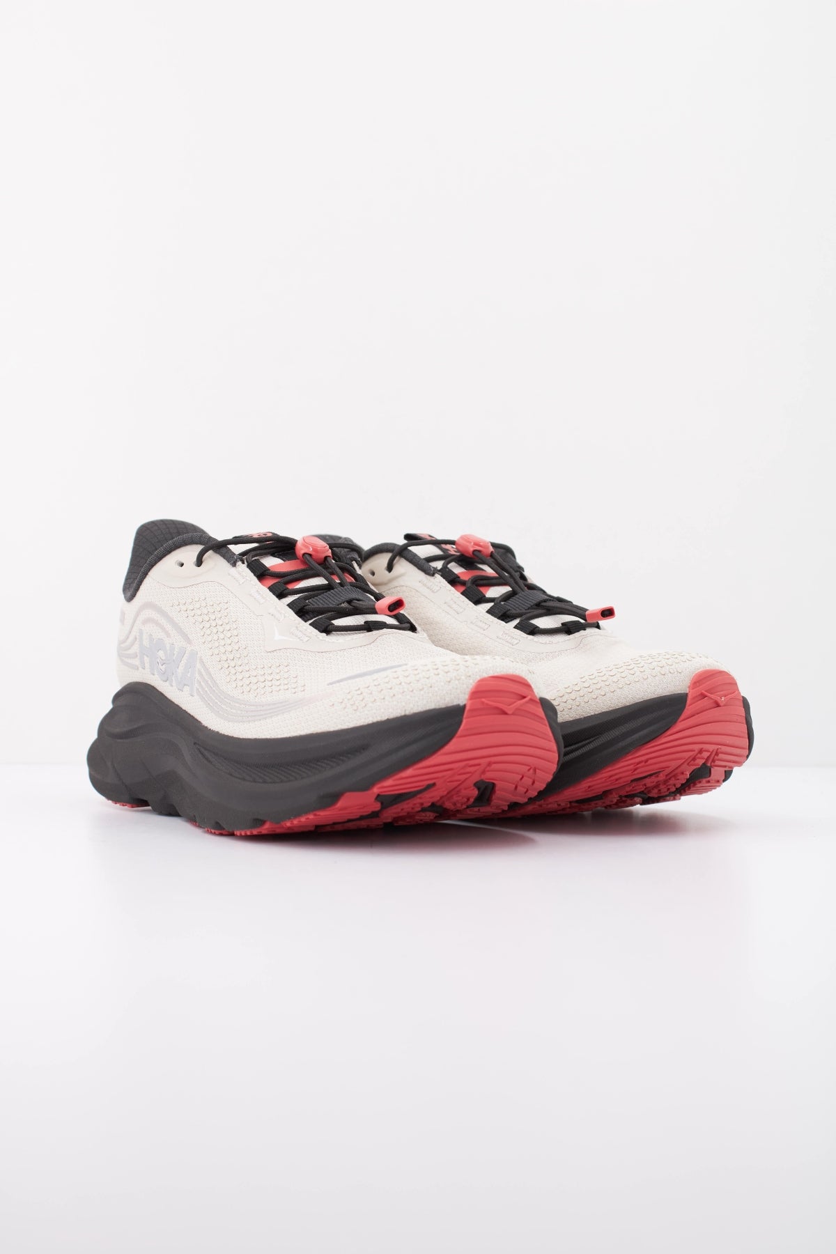 HOKA CLIFTON 11 GTX 1176574 en color BEIS (2)