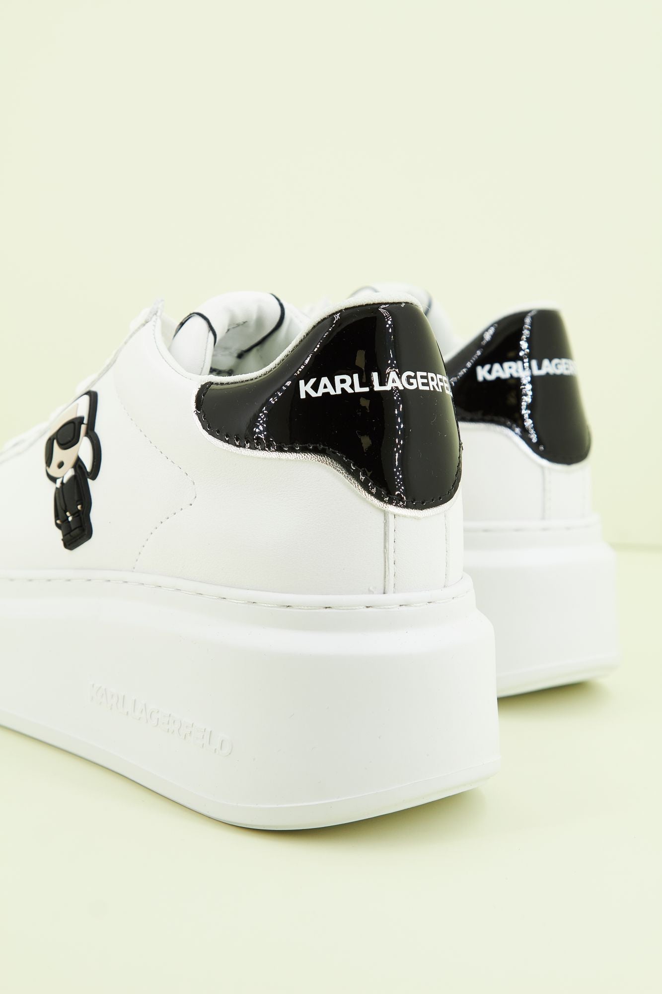 KARL LAGERFELD ANAKAPRI  en color BLANCO (3)