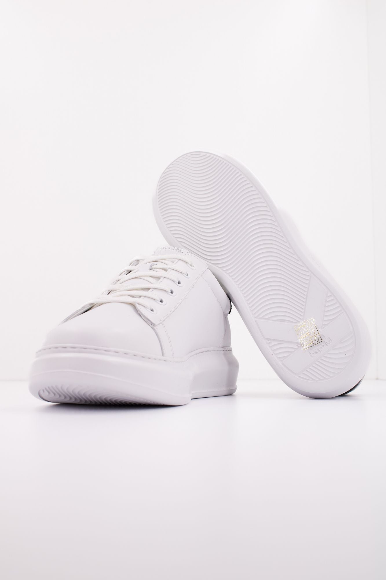 KARL LAGERFELD KAPRI MENS en color BLANCO (4)