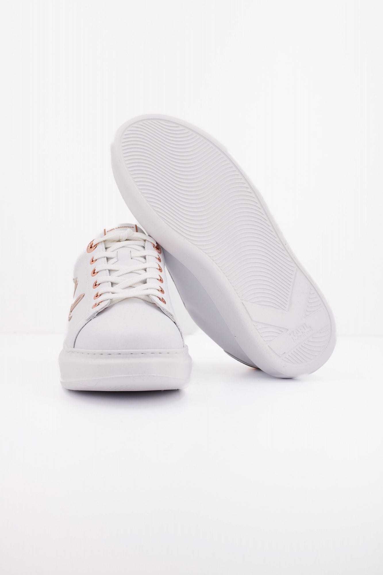 KARL LAGERFELD KAPRI SIGNIA LACE LTHR en color BLANCO (5)