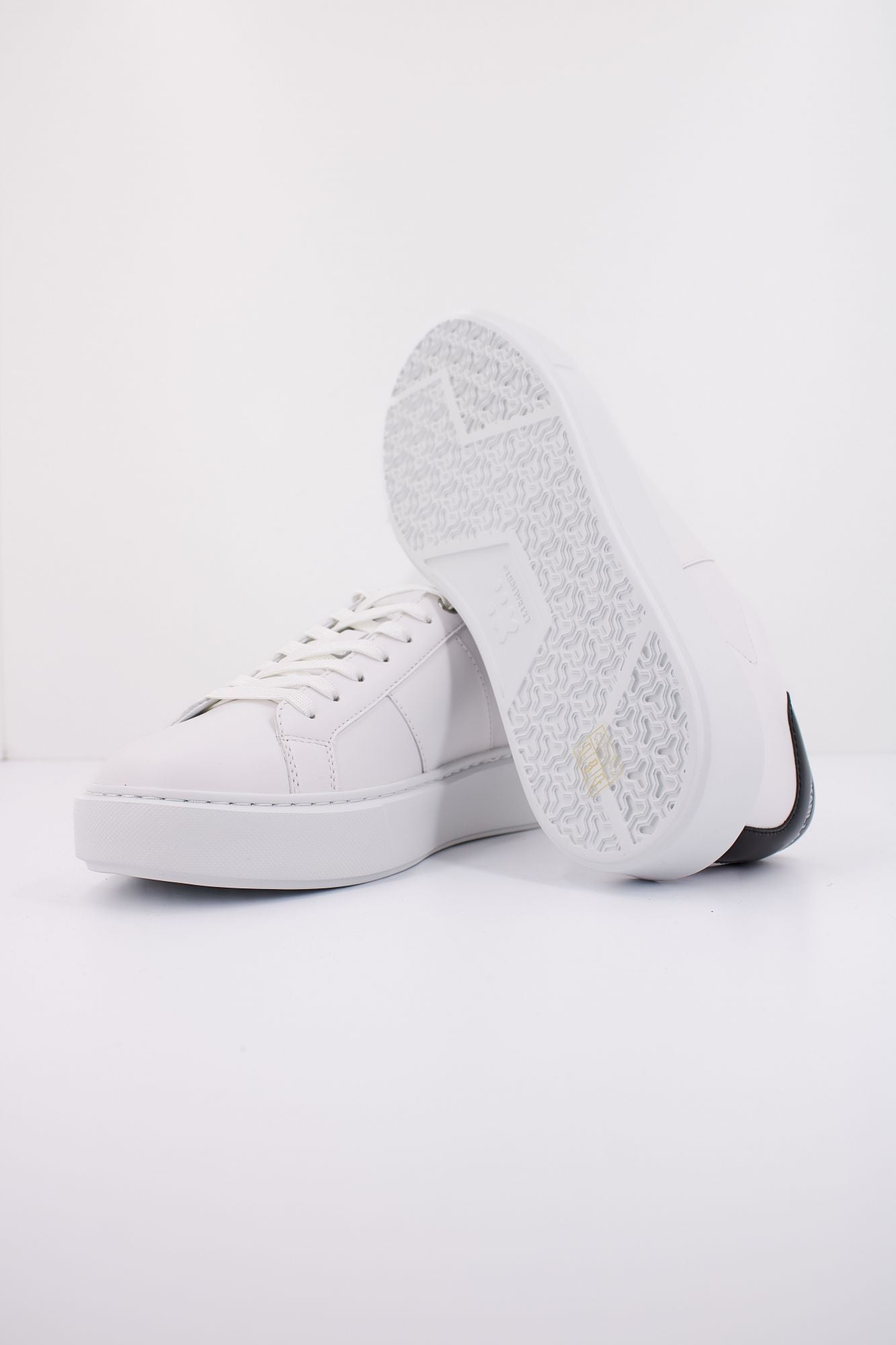 KARL LAGERFELD  MAXI KUP RSG BAND LO LACE en color BLANCO (5)