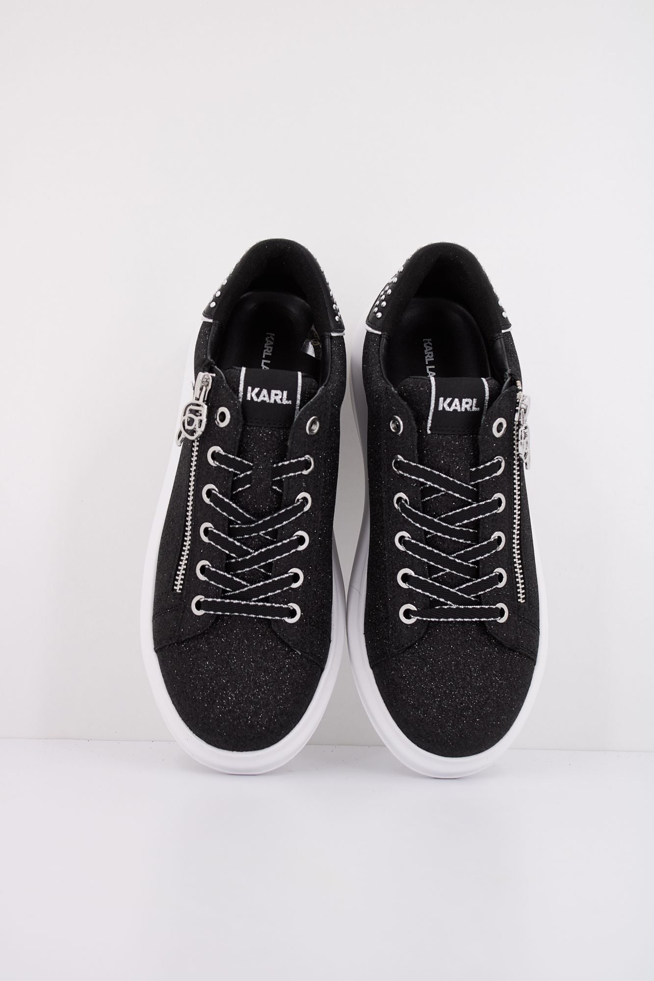 KARL LAGERFELD KAPRI STUD ZIP LO LACE en color NEGRO (3)