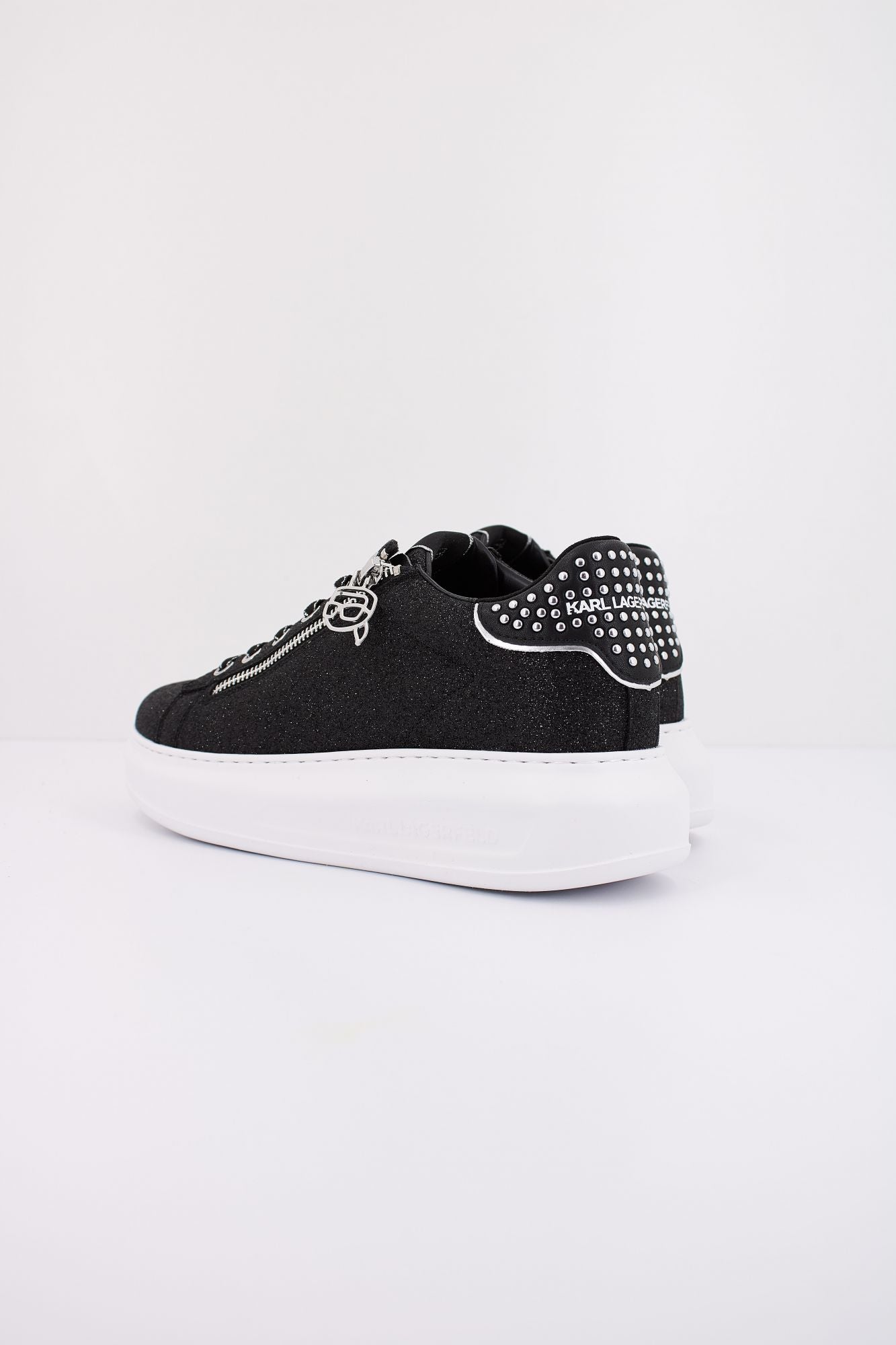 KARL LAGERFELD KAPRI STUD ZIP LO LACE en color NEGRO (4)