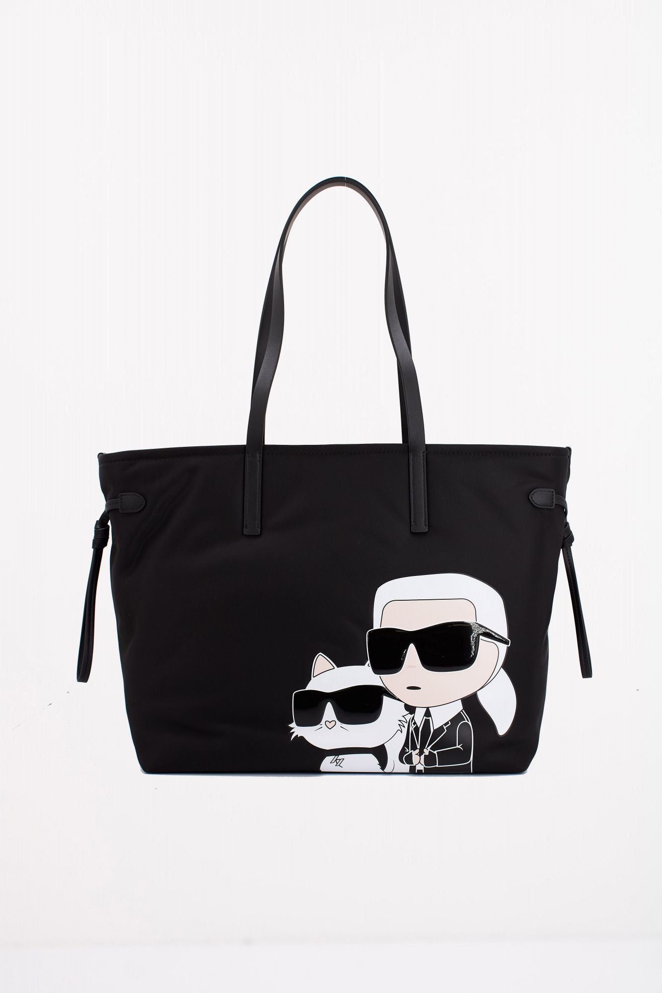 KARL LAGERFELD K/IKONIK 2.0 NYLON TOTE XL en color NEGRO (1)