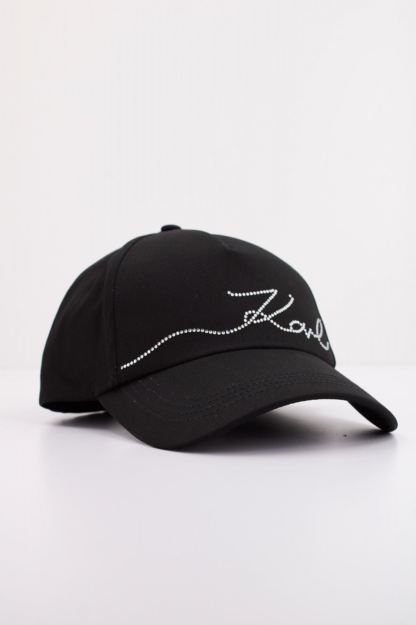 KARL LAGERFELD K/SIGNATURE RHNSTN CAP en color NEGRO (2)