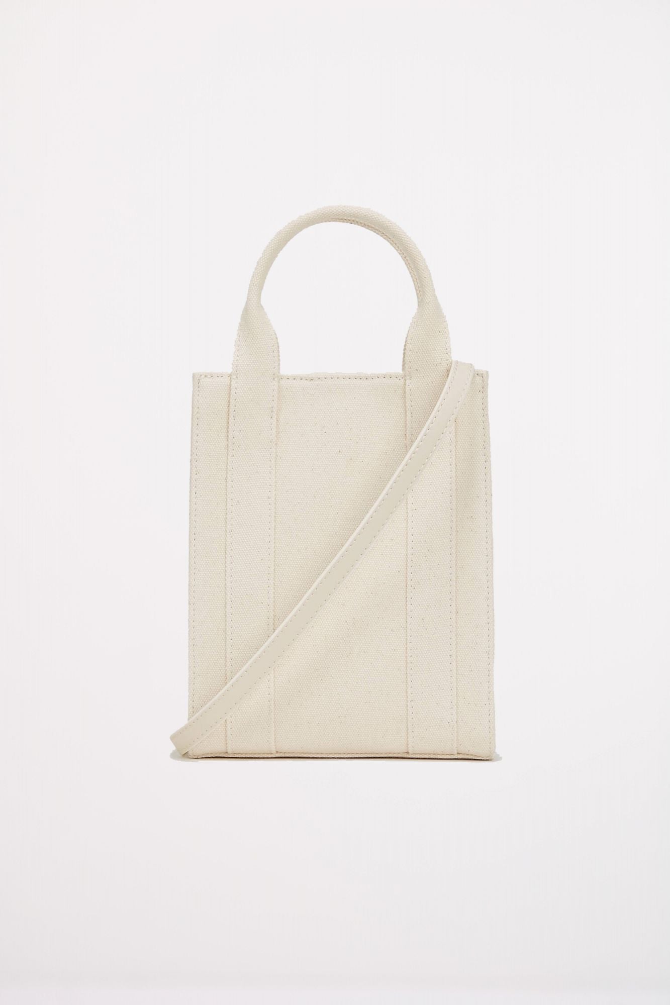 KARL LAGERFELD RUE ST-GUILLAUME en color BLANCO (2)