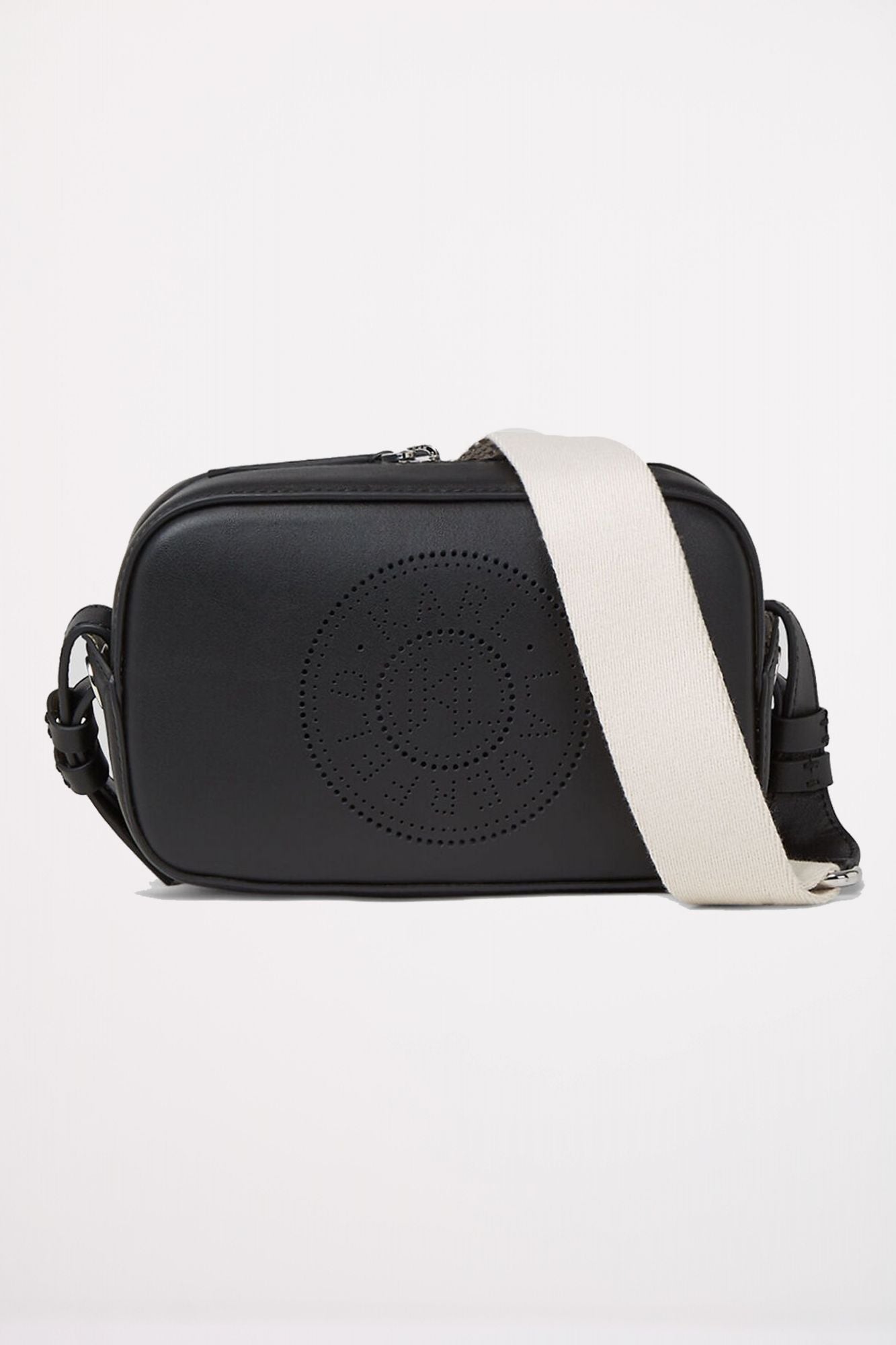 KARL LAGERFELD CIRLCE CAMERA BAG PERFORAT en color NEGRO (1)