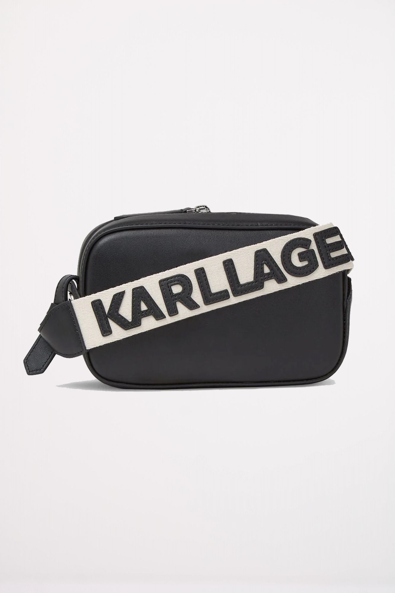 KARL LAGERFELD CIRLCE CAMERA BAG PERFORAT en color NEGRO (2)