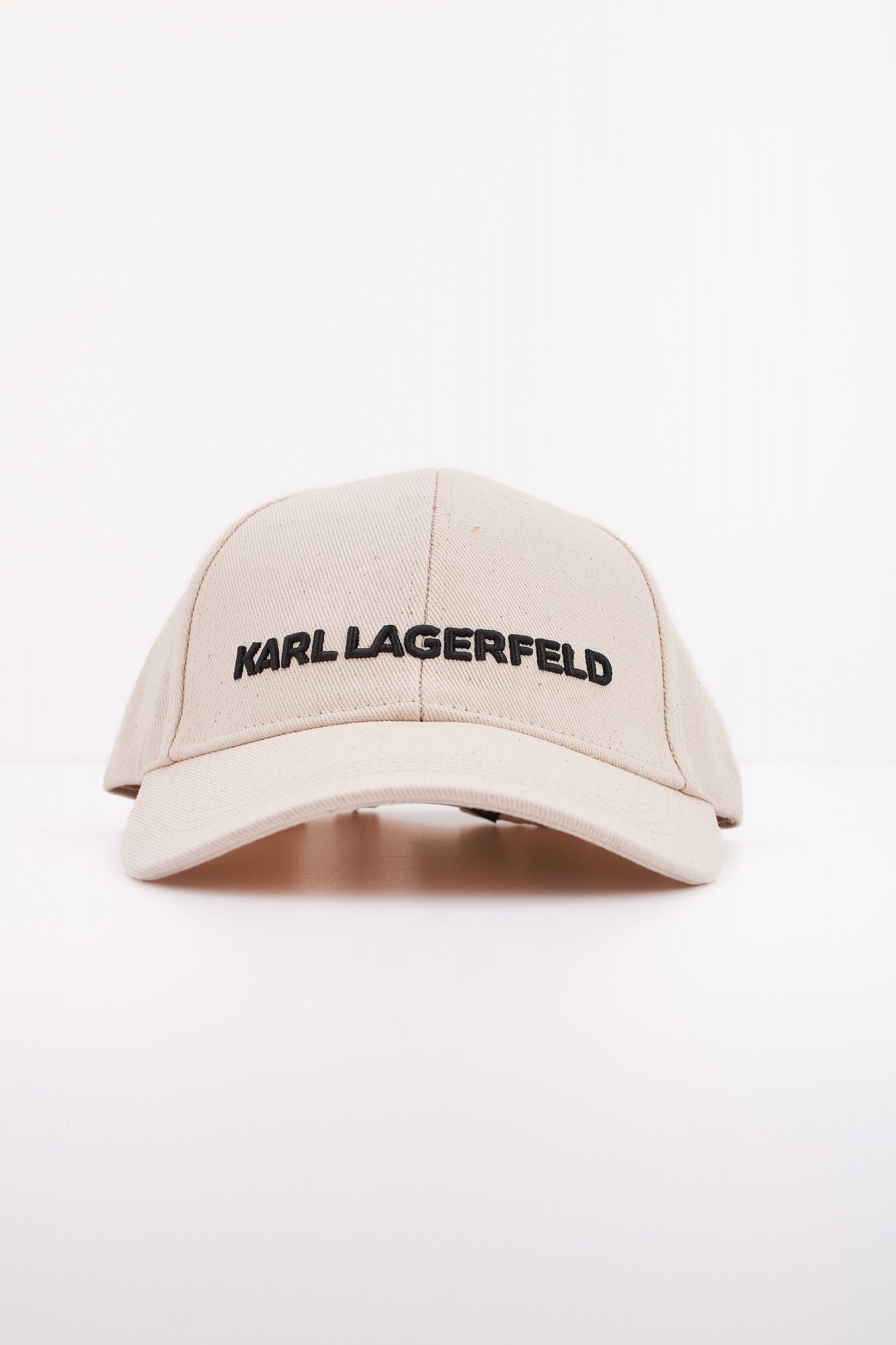 KARL LAGERFELD ESSENTIAL CAP en color BEIS (1)