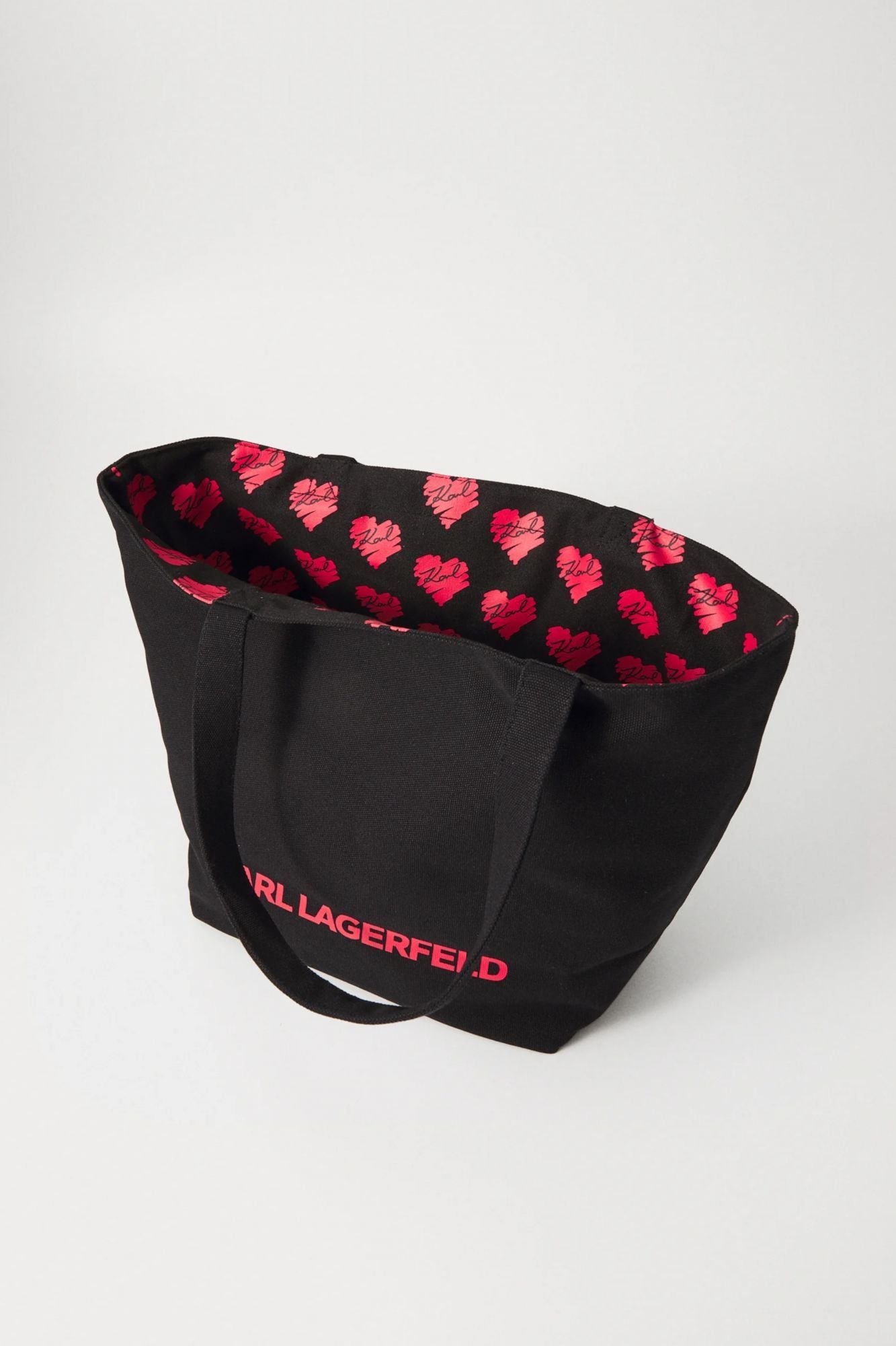 KARL LAGERFELD HEARTS REVERSIBLE SHOPPER en color NEGRO (3)