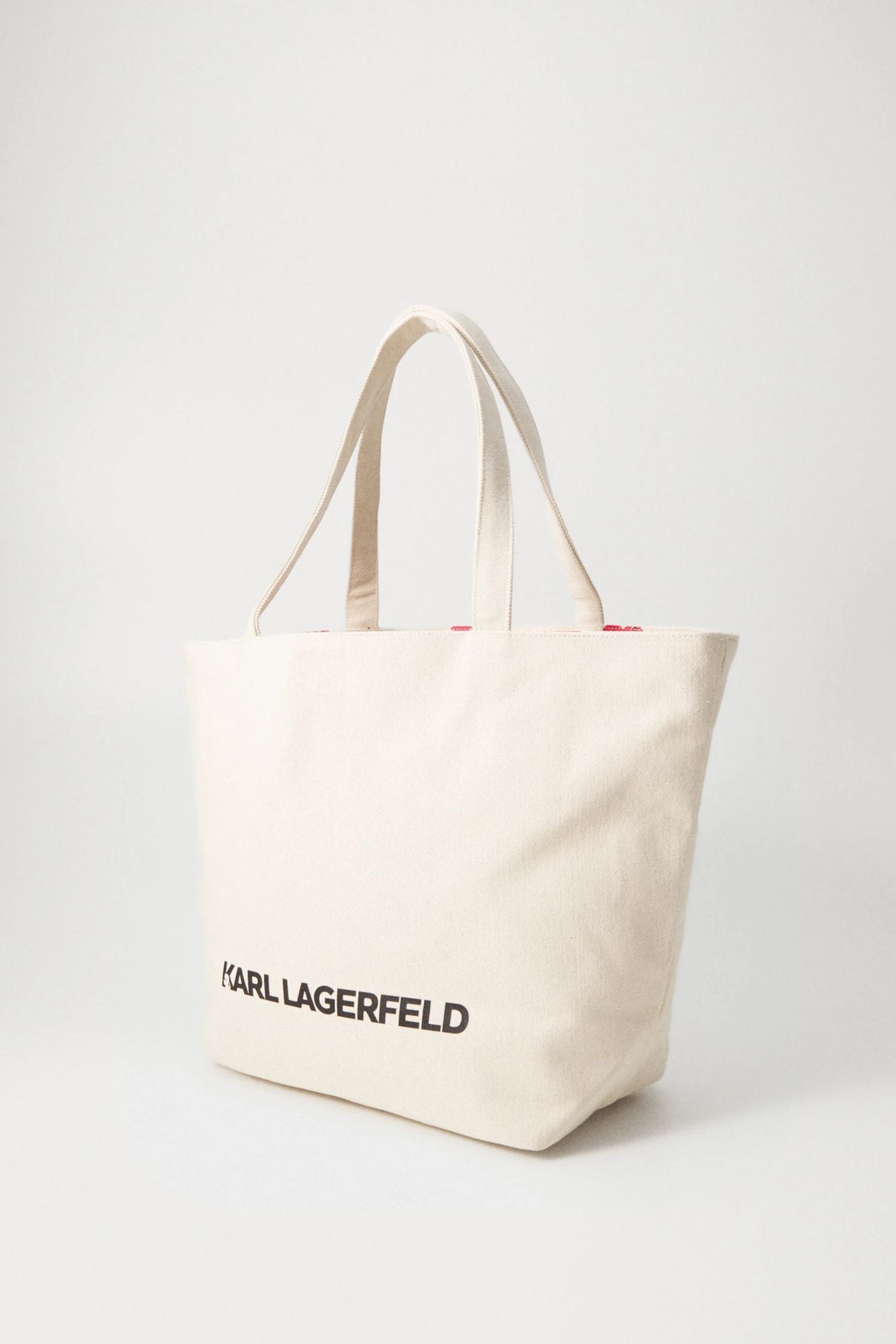 KARL LAGERFELD HEARTS REVERSIBLE SHOPPER en color BEIS (2)