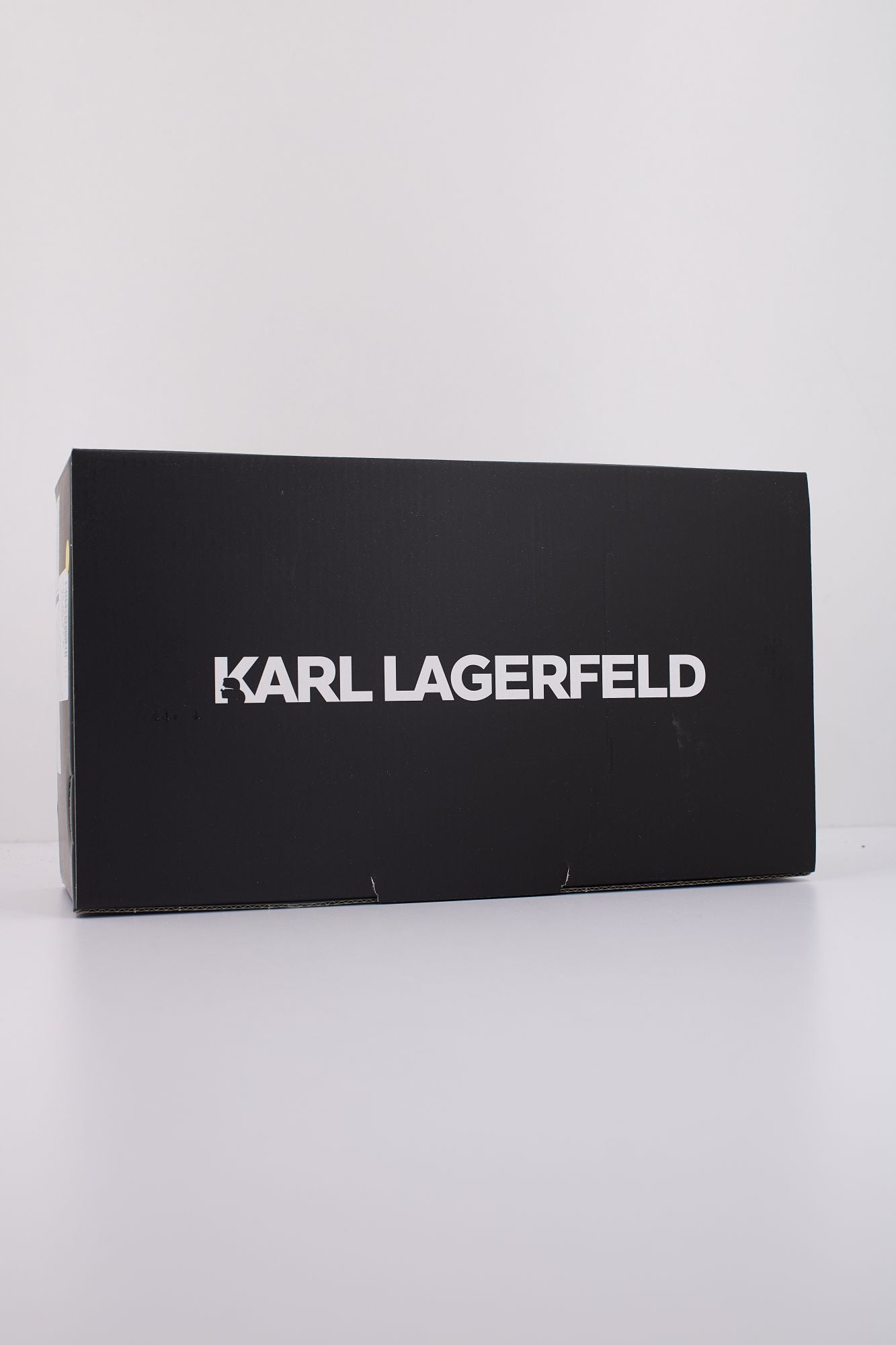 KARL LAGERFELD KONDO MAXI KARL NFT SLIDE en color NEGRO (6)