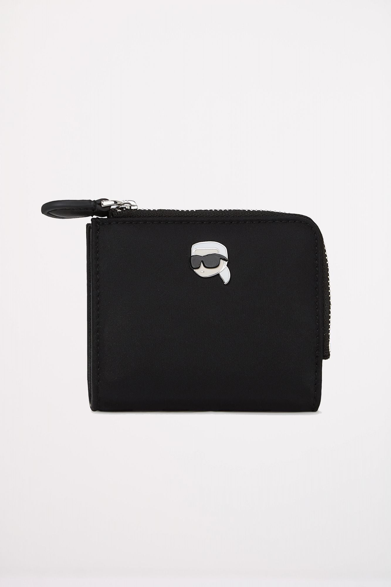 KARL LAGERFELD  IKON NYLON PIN SM ZIP WALL  en color NEGRO (1)