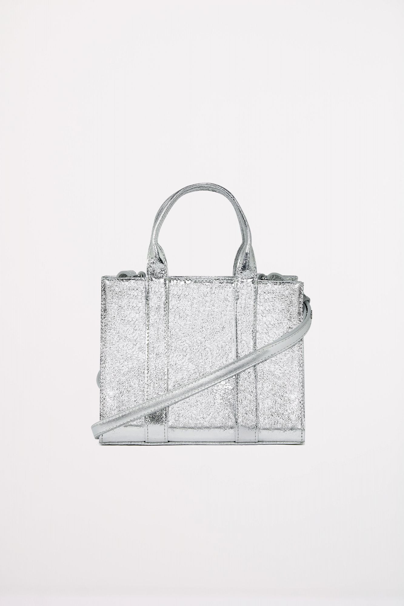 KARL LAGERFELD K RSG MINI SQ WRINKLE TOTE en color PLATA (2)