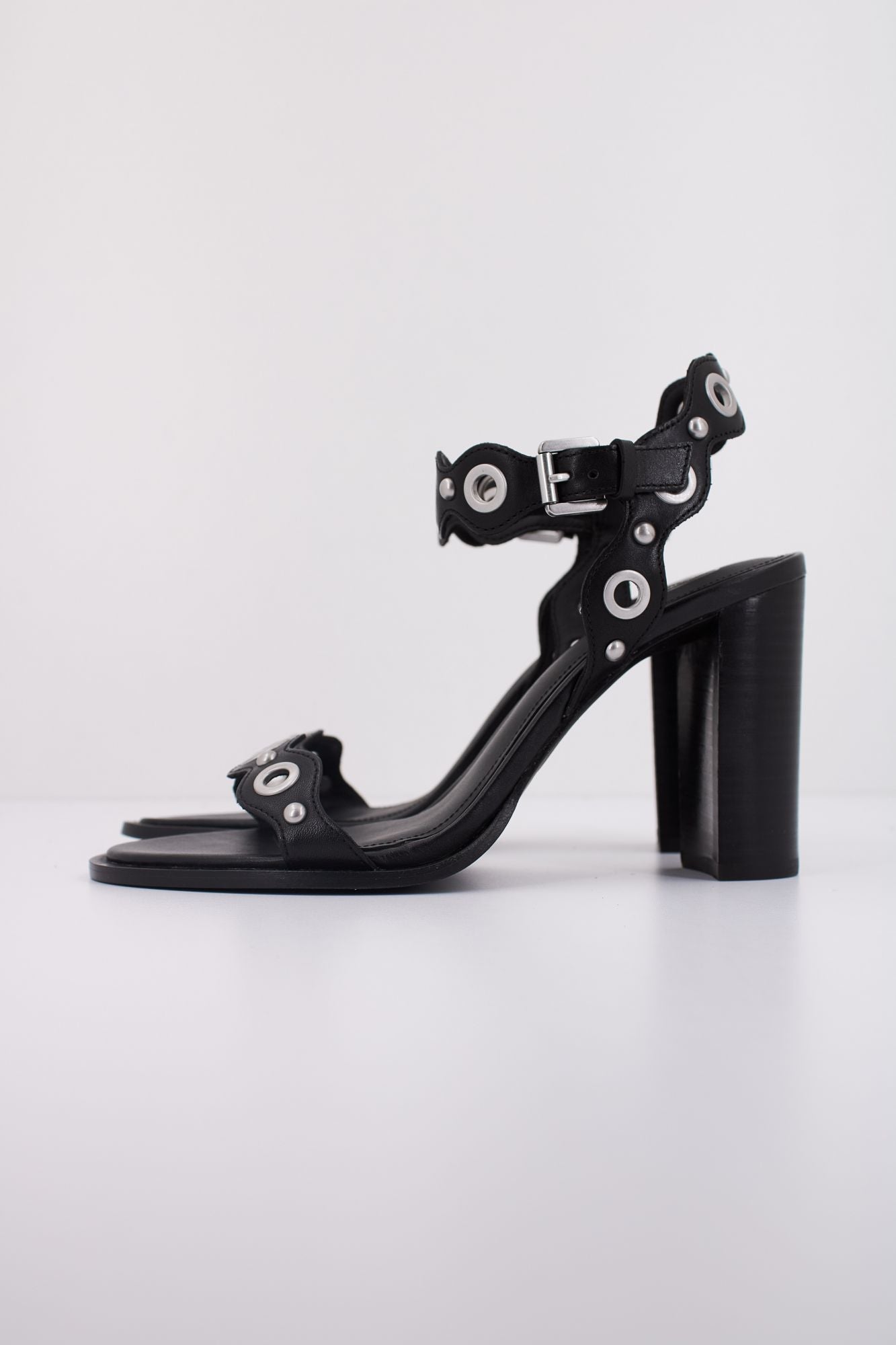 ASH KEIRA  en color NEGRO (1)