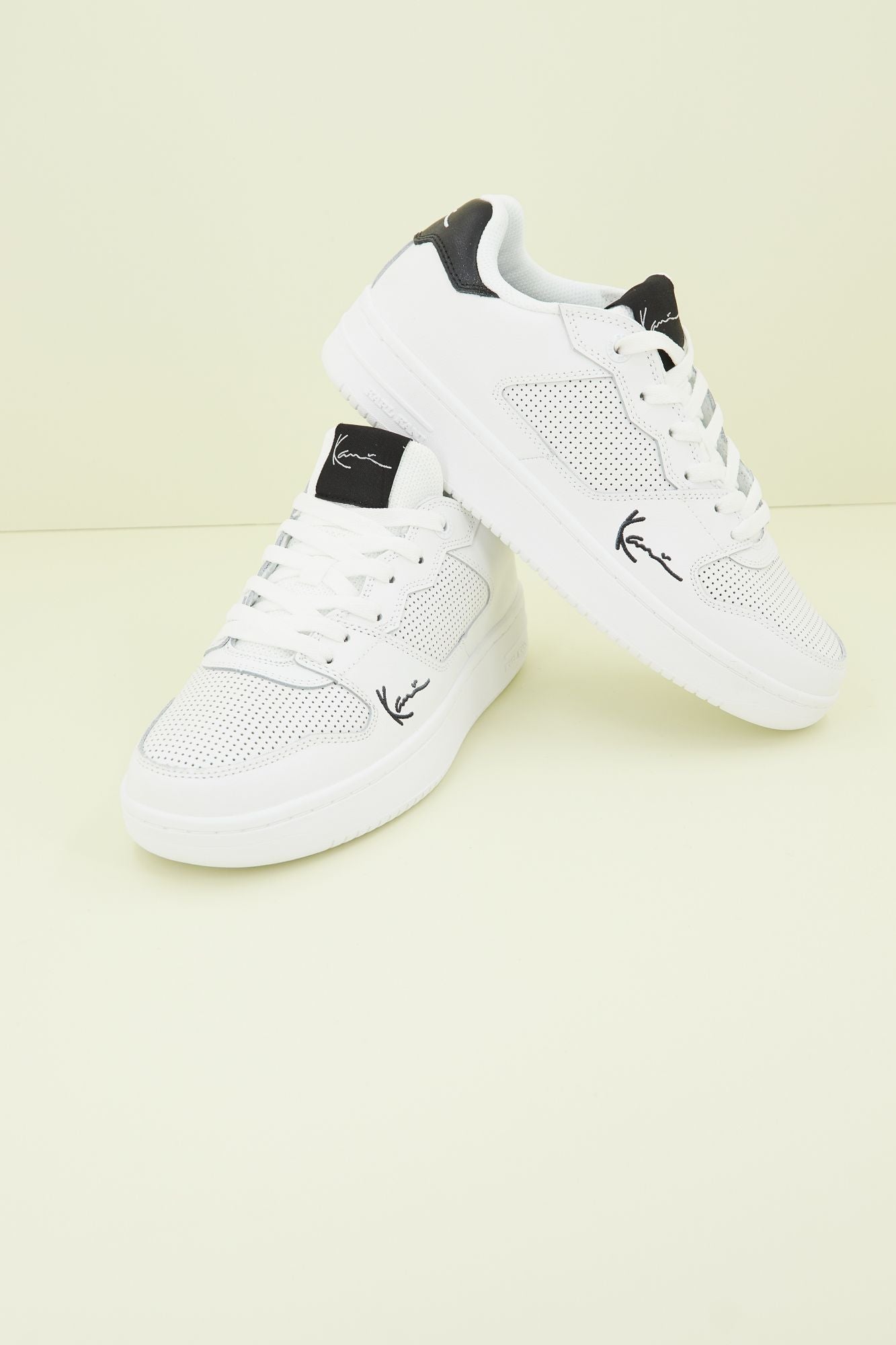 KARL KANI CLASSIC en color BLANCO (4)