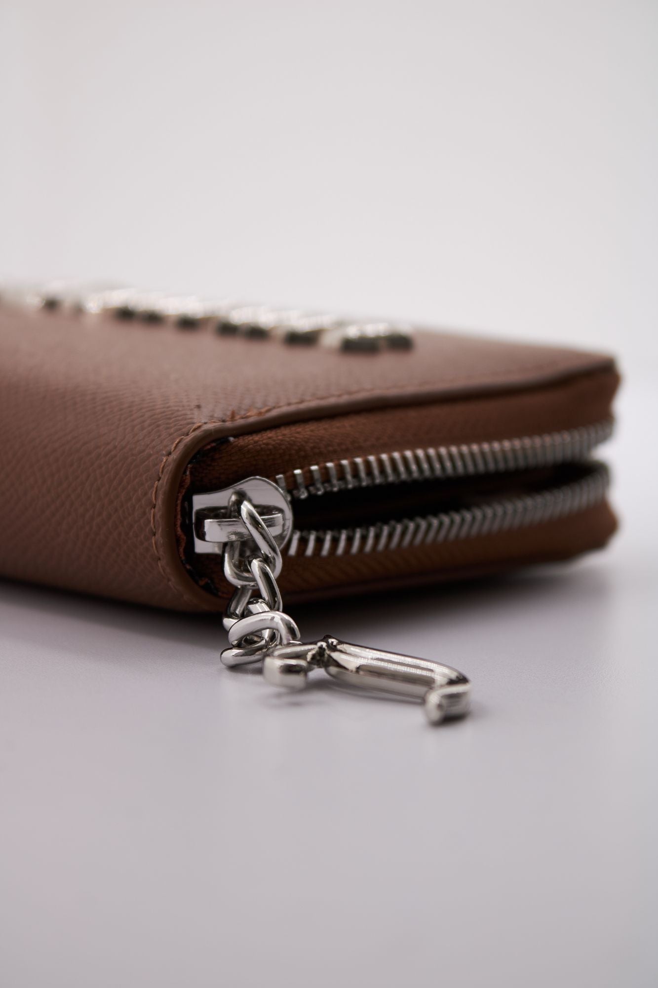 JUICY COUTURE JASMINE LARGE ZIP W en color MARRON (4)