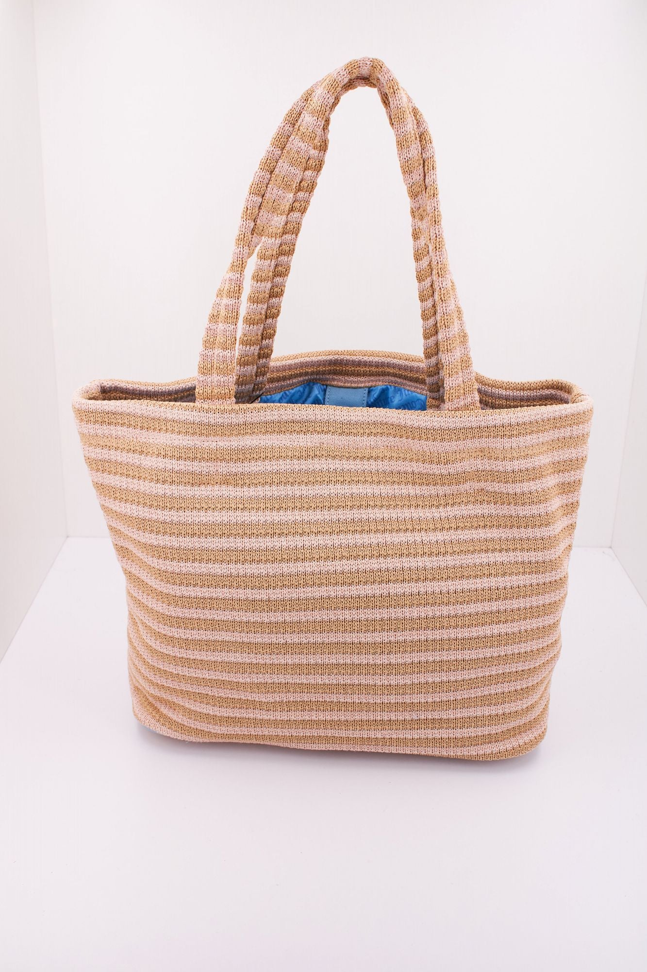 JUICY COUTURE JL5 NORA STRAW LARGE en color MARRON CLARO (3)