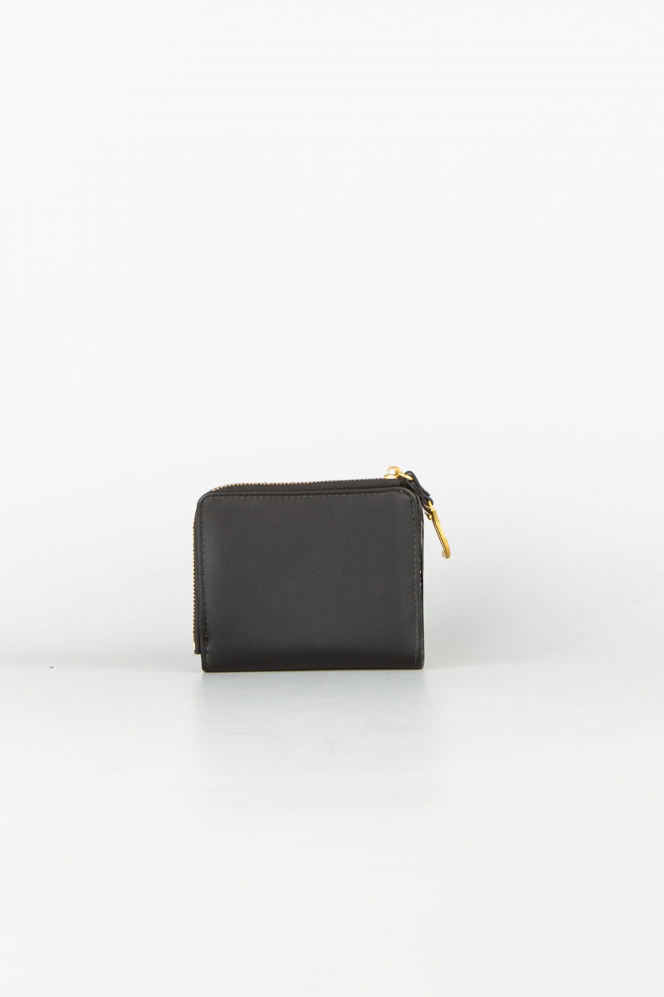JUICY COUTURE LILY SMALL ZIP WALLET en color NEGRO (2)