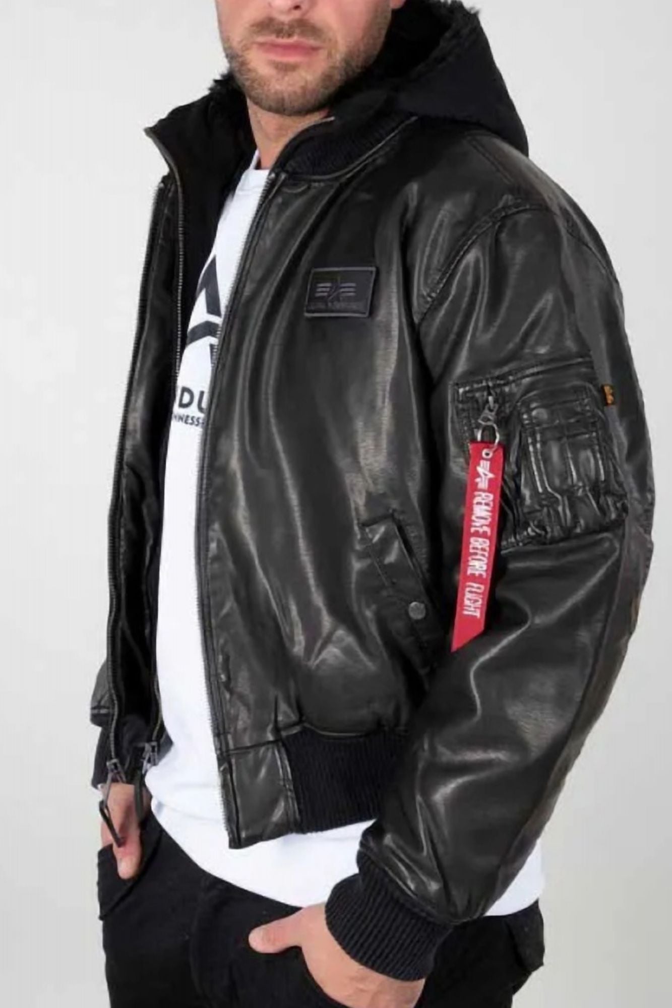 ALPHA INDUSTRIES MA-1 D-TEC FL en color NEGRO (2)