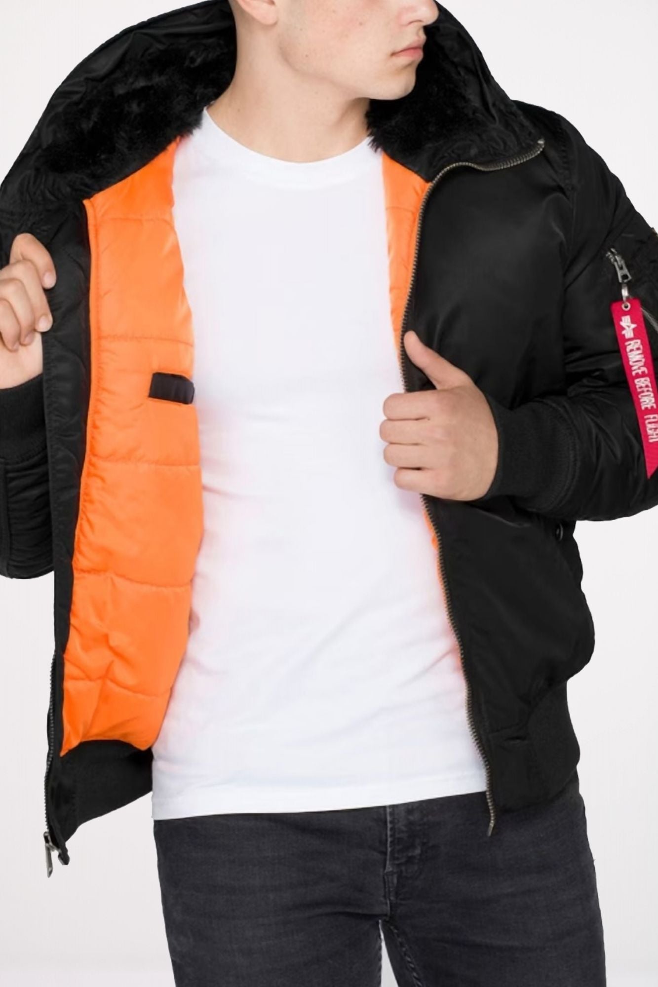 ALPHA INDUSTRIES MA-1 HOODED en color NEGRO (4)