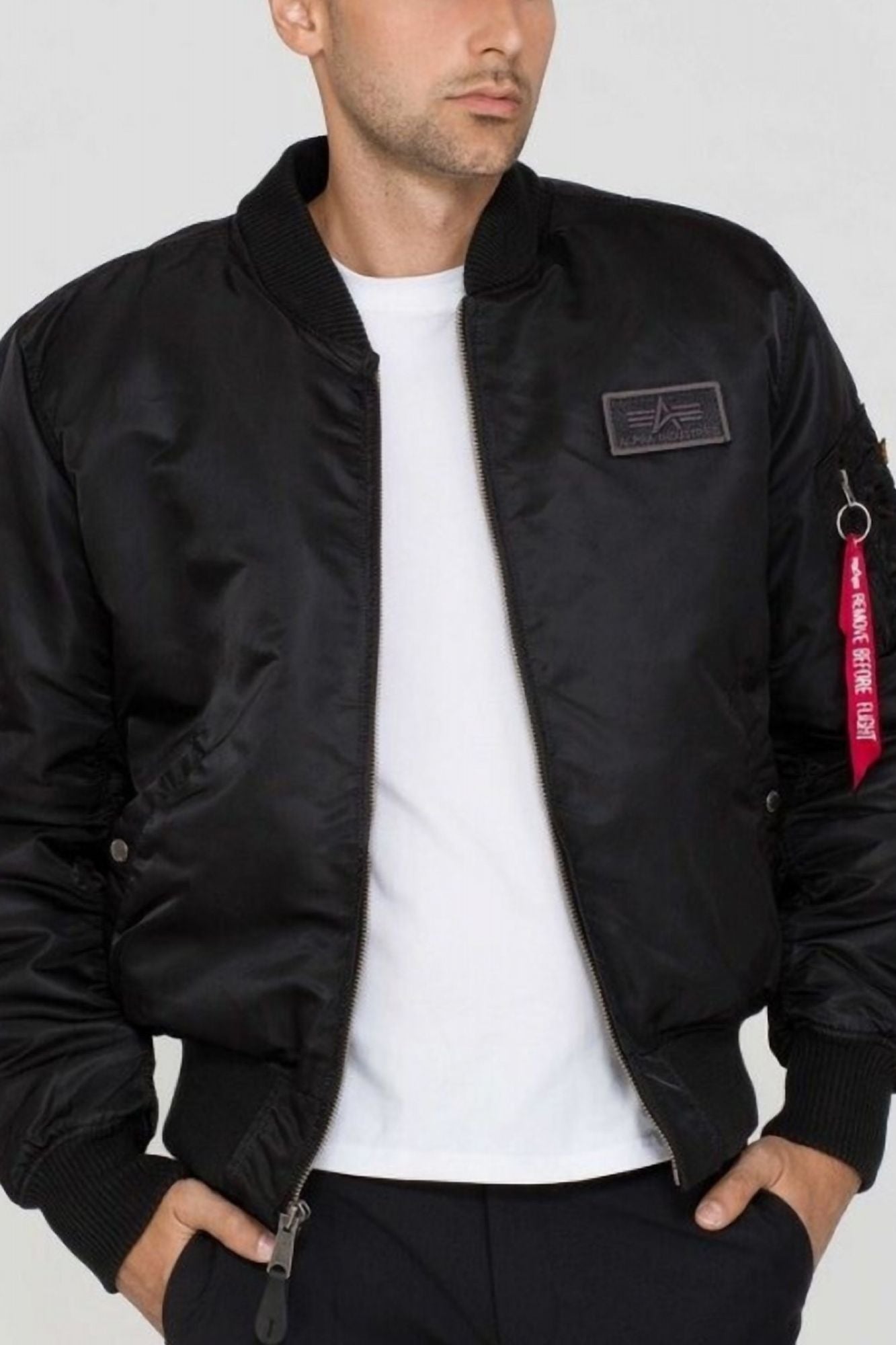 ALPHA INDUSTRIES MA-1 D-TEC en color NEGRO (1)