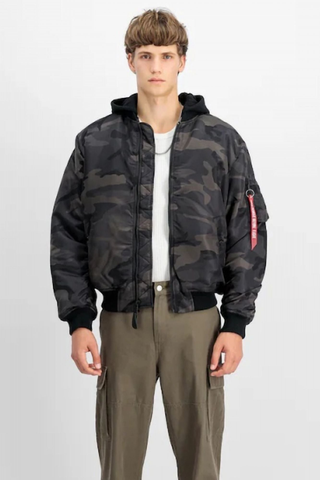 ALPHA INDUSTRIES MA-1 ZH en color NEGRO (1)