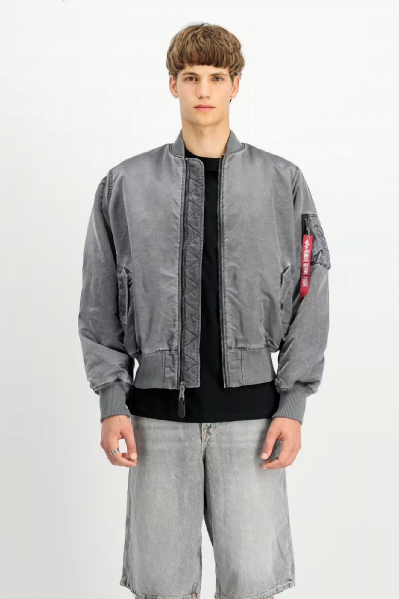 ALPHA INDUSTRIES MA-1 VINTAGE en color GRIS (1)