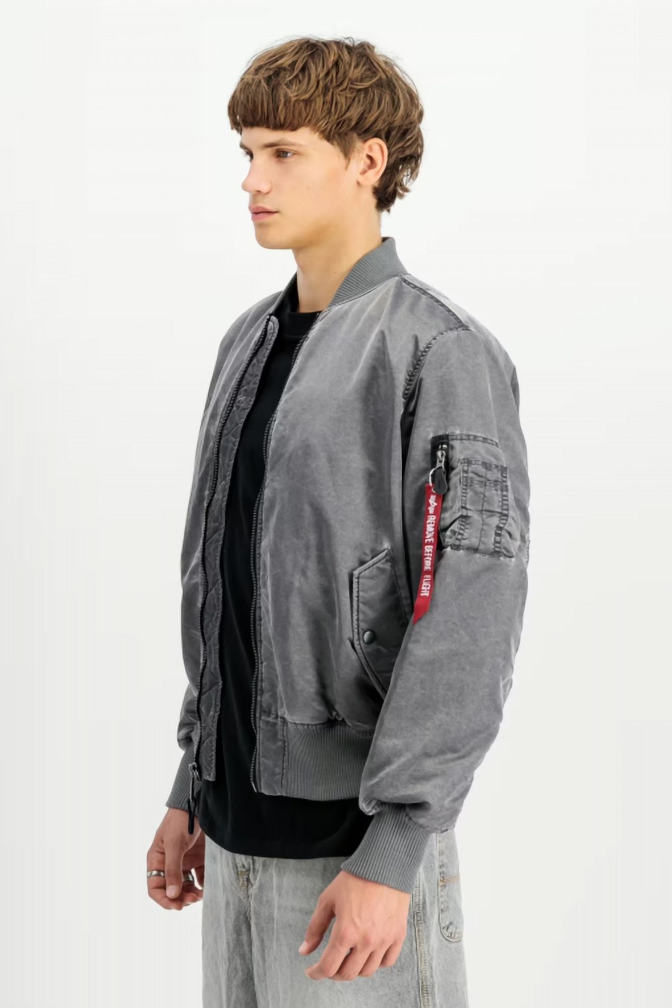 ALPHA INDUSTRIES MA-1 VINTAGE en color GRIS (4)
