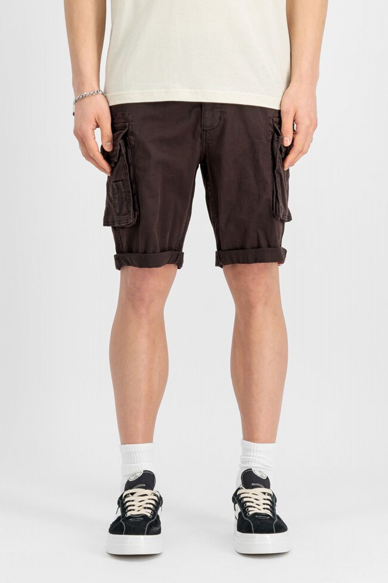 ALPHA INDUSTRIES CREW SHORT en color MARRON (1)