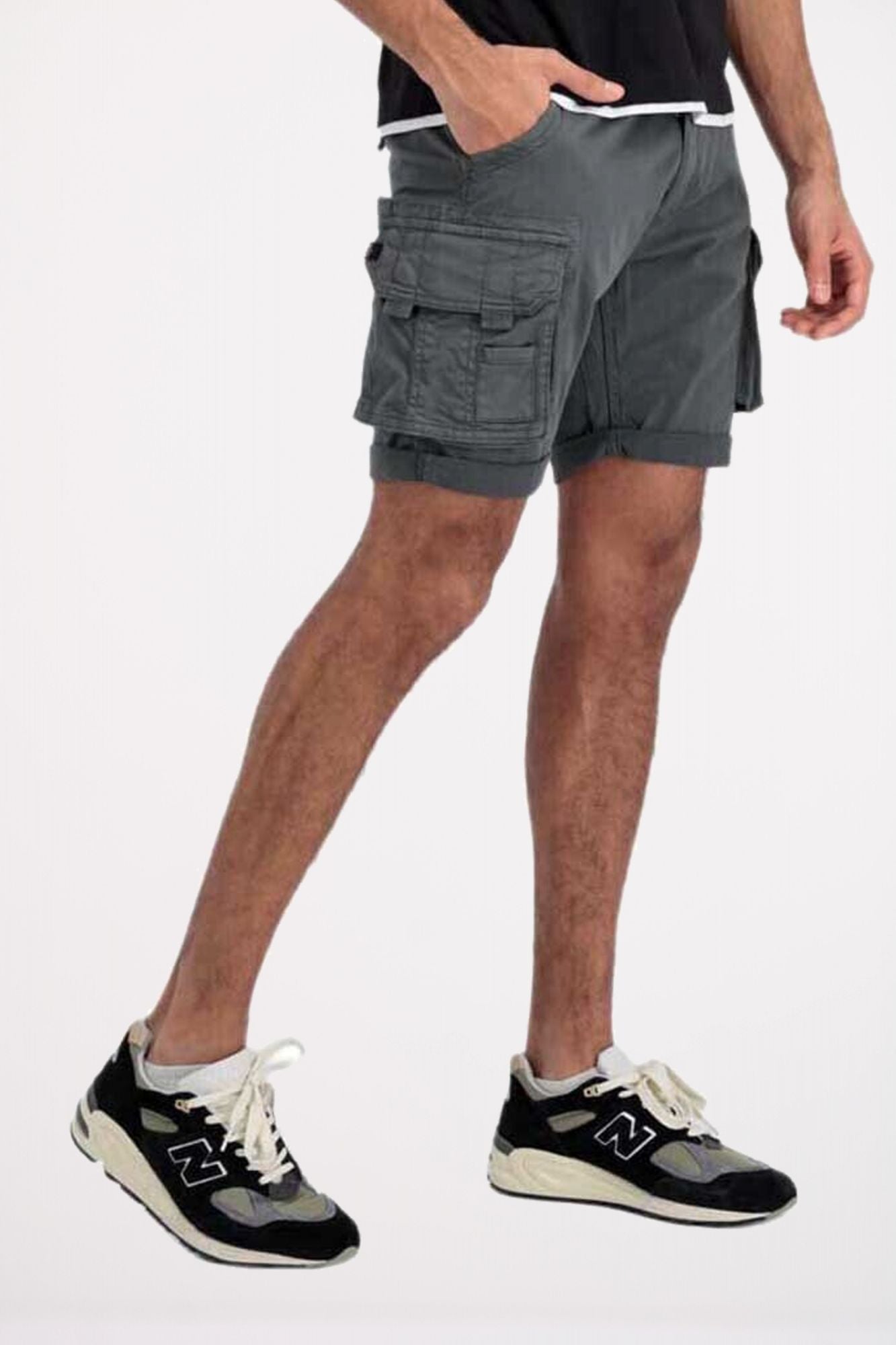 ALPHA INDUSTRIES CREW SHORT en color GRIS (2)