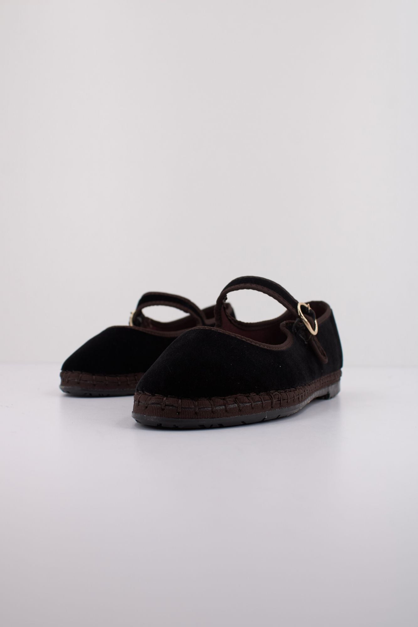 FLABELUS SETHE  en color NEGRO (2)