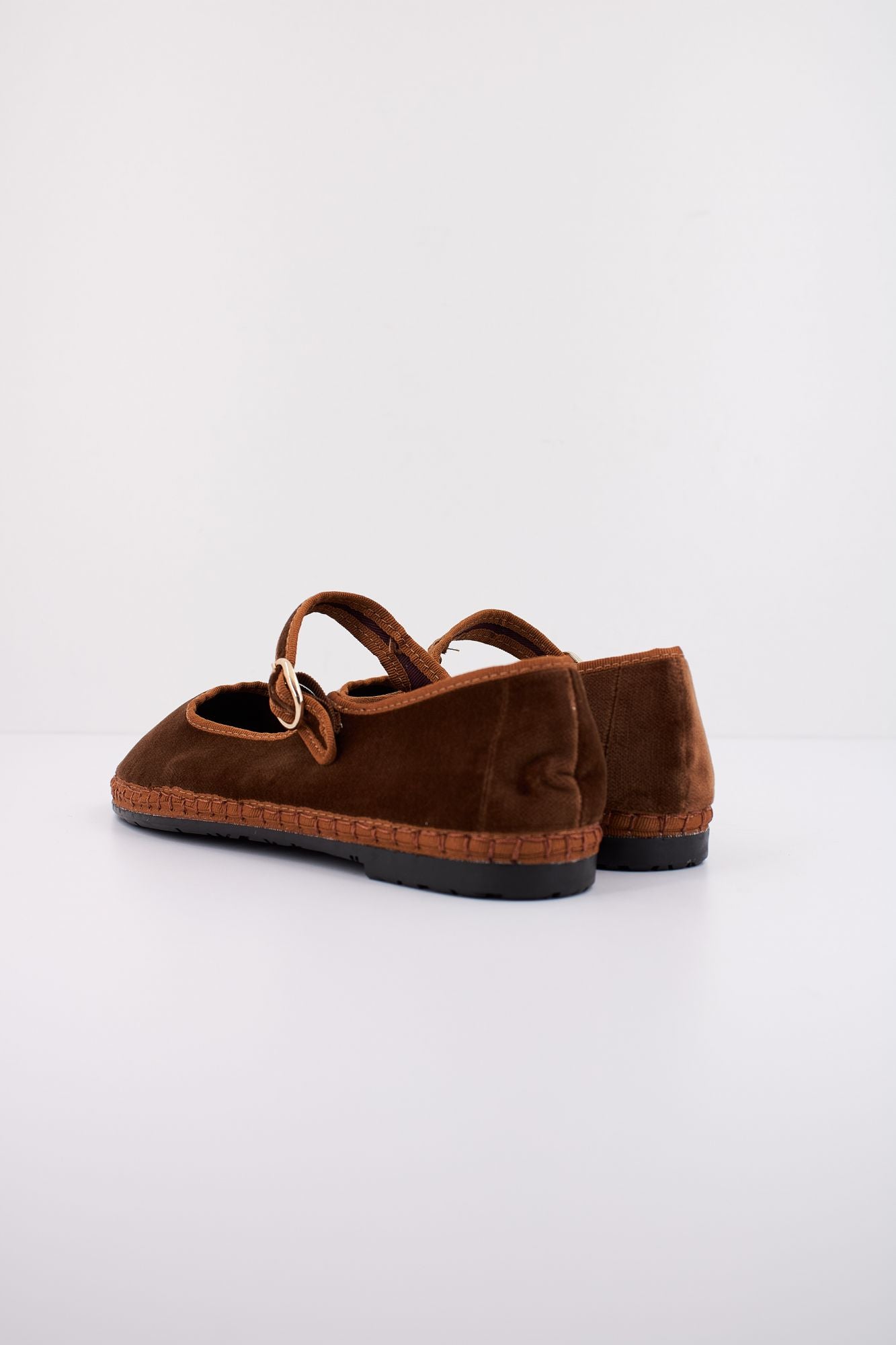 FLABELUS YOKI  en color MARRON (4)
