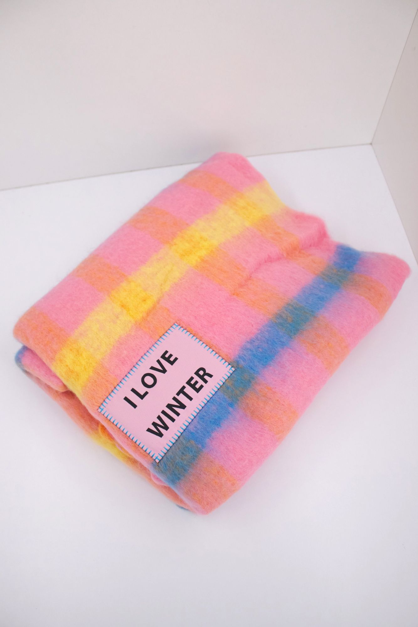 VERB TO DO I LOVE WINTER en color MULTICOLOR (2)