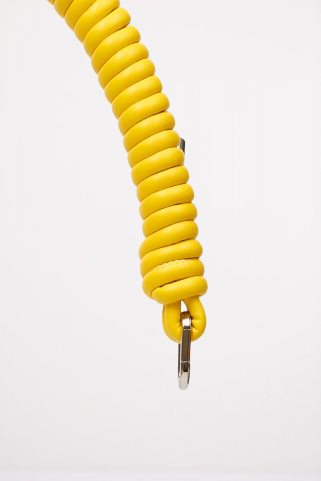 OLIVIA MAREQUE CADENA55 en color AMARILLO (2)