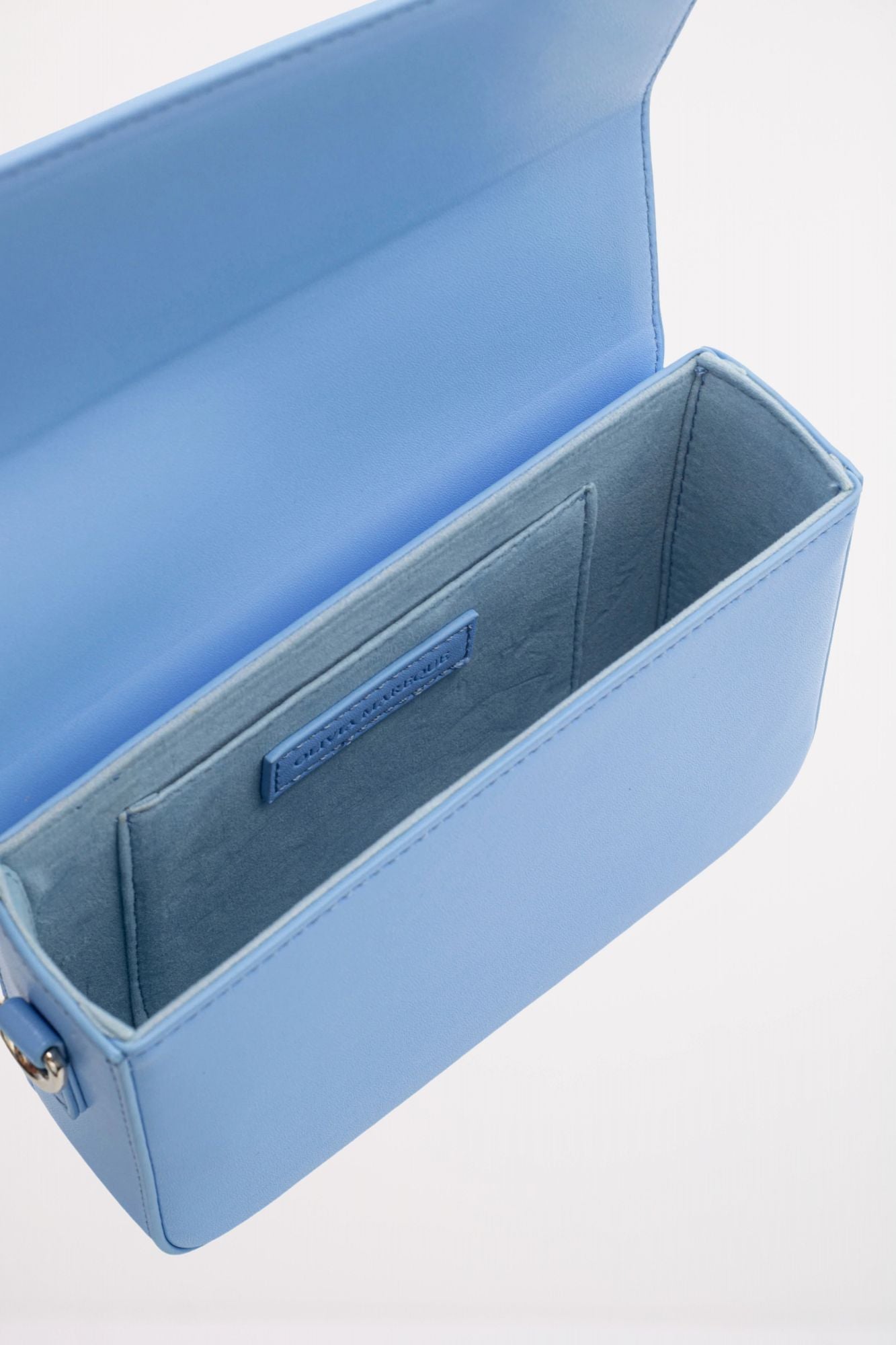 OLIVIA MAREQUE PANTONE en color AZUL (4)