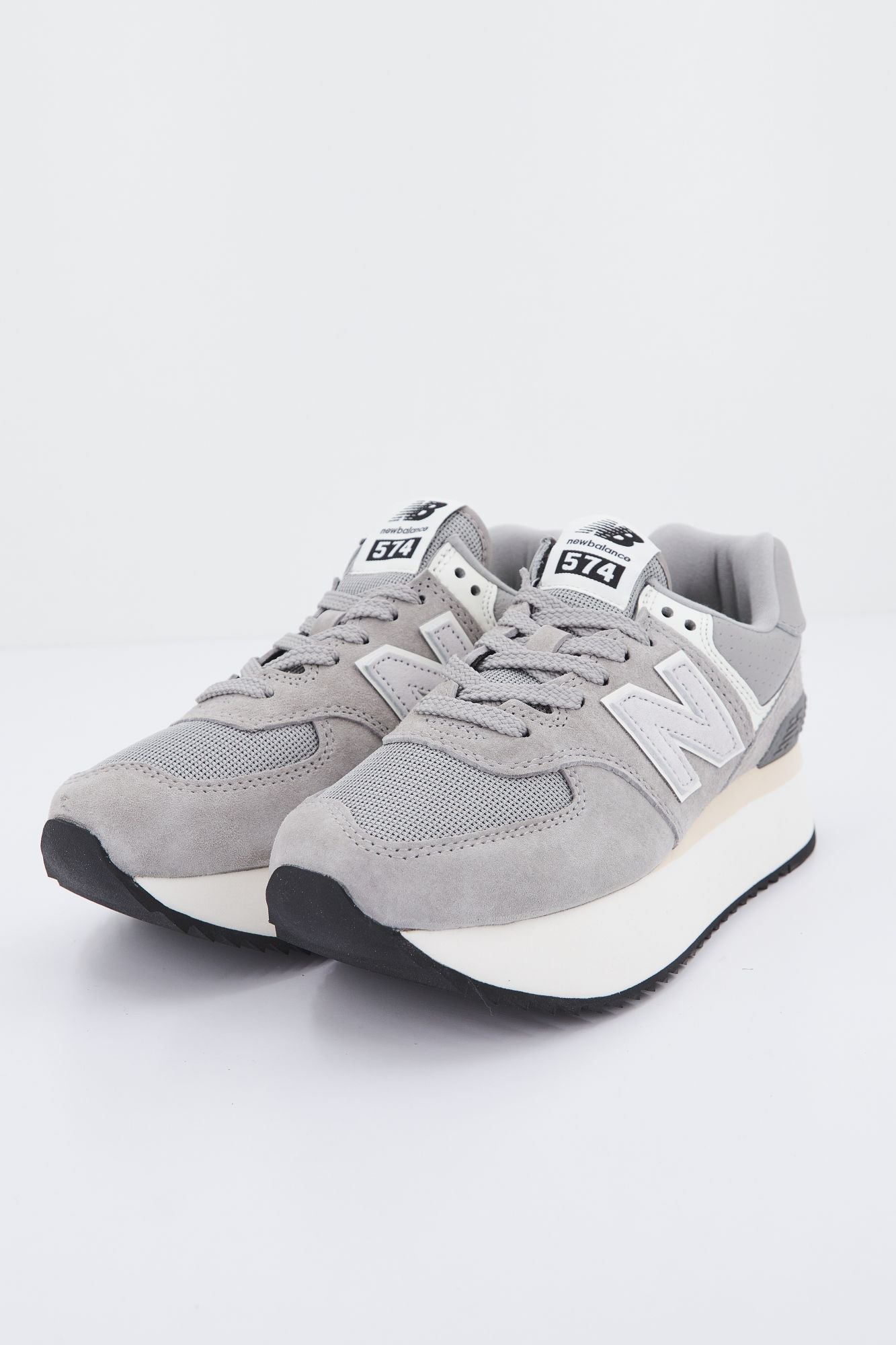 NEW BALANCE WL574 ZBA en color GRIS (2)