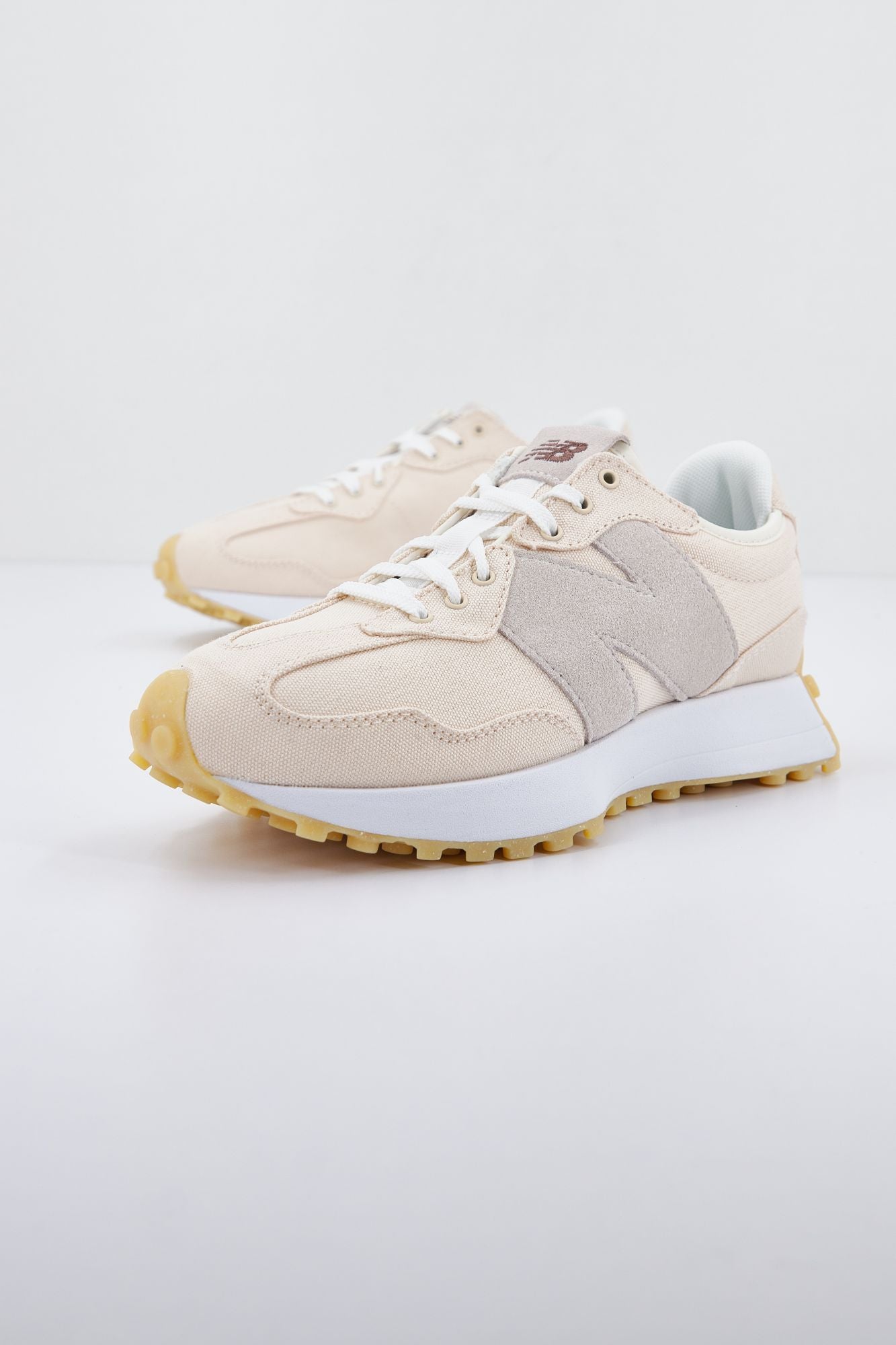 NEW BALANCE WS327 US en color NUDE (1)