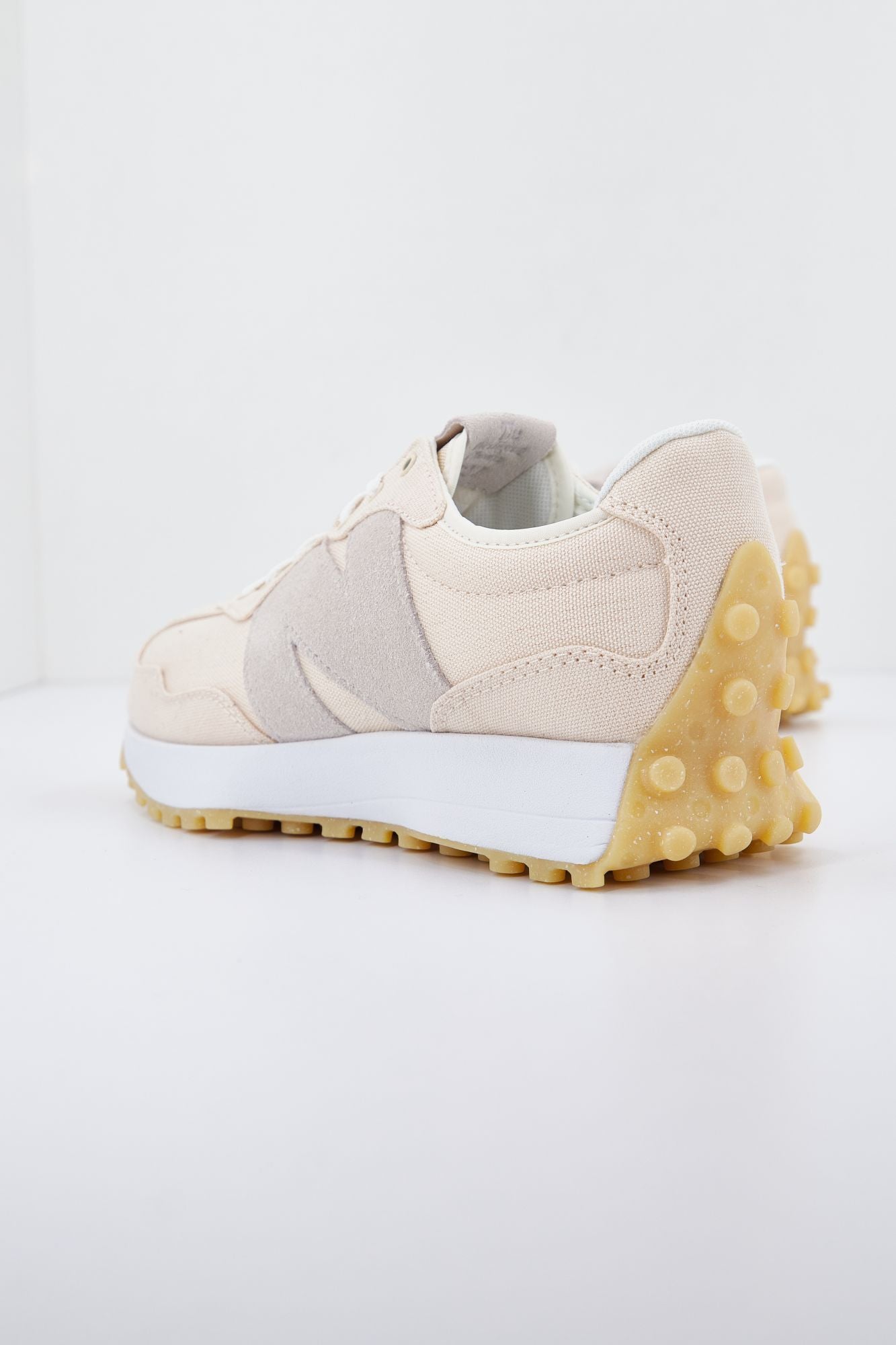 NEW BALANCE WS327 US en color NUDE (3)