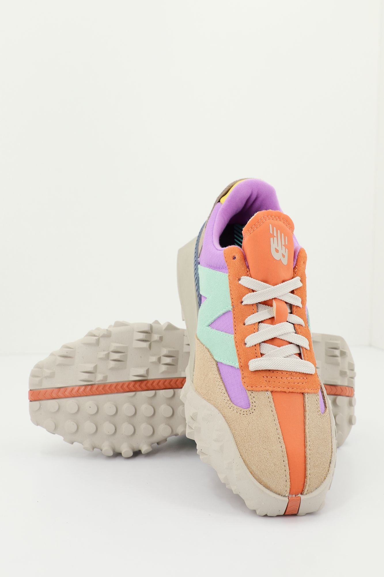 NEW BALANCE  CB LIFESTYLE en color MULTICOLOR (4)