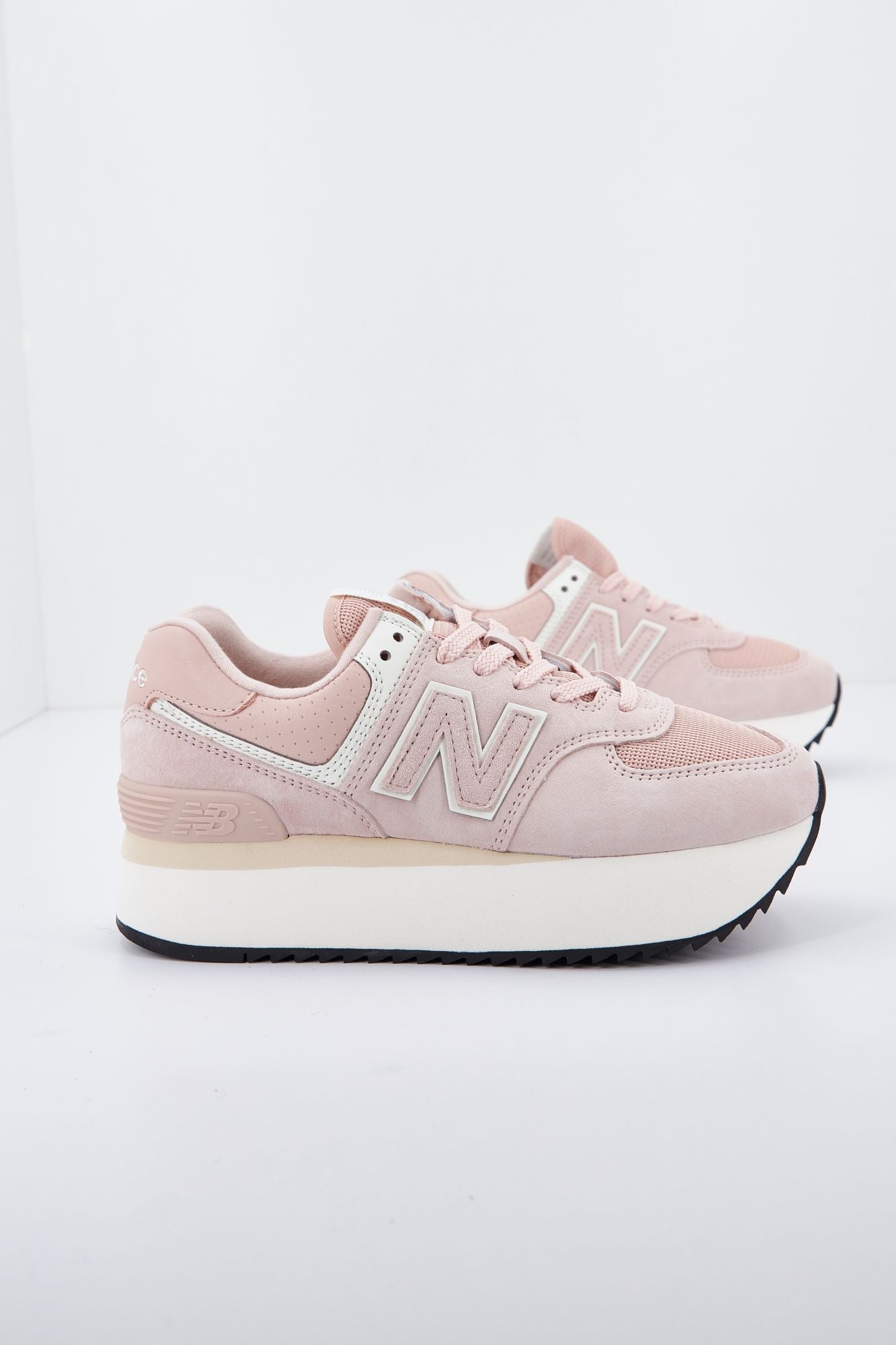 NEW BALANCE WL574 ZAC en color ROSA (2)