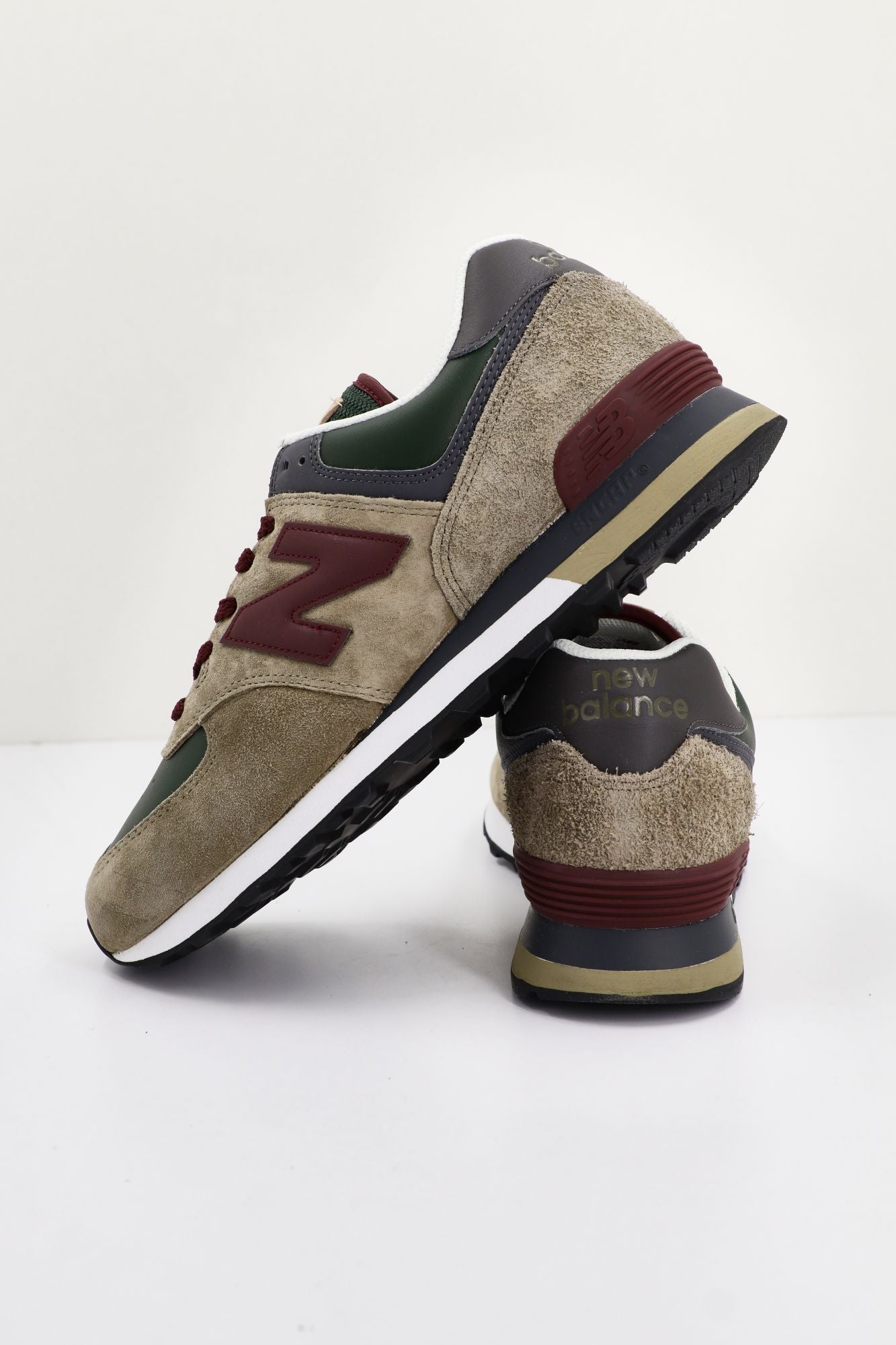 NEW BALANCE VEGAN FRIENDLY en color VERDE (2)