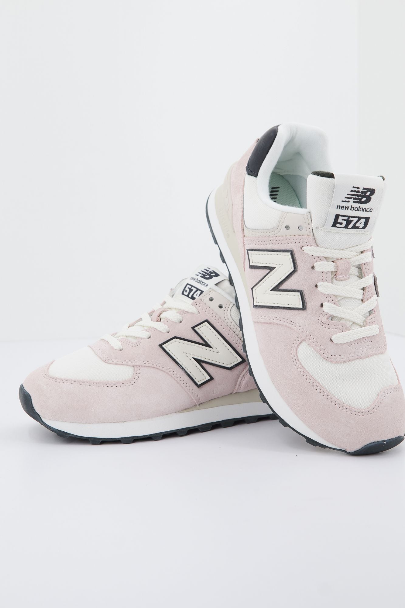 NEW BALANCE WL574 PB en color ROSA (2)