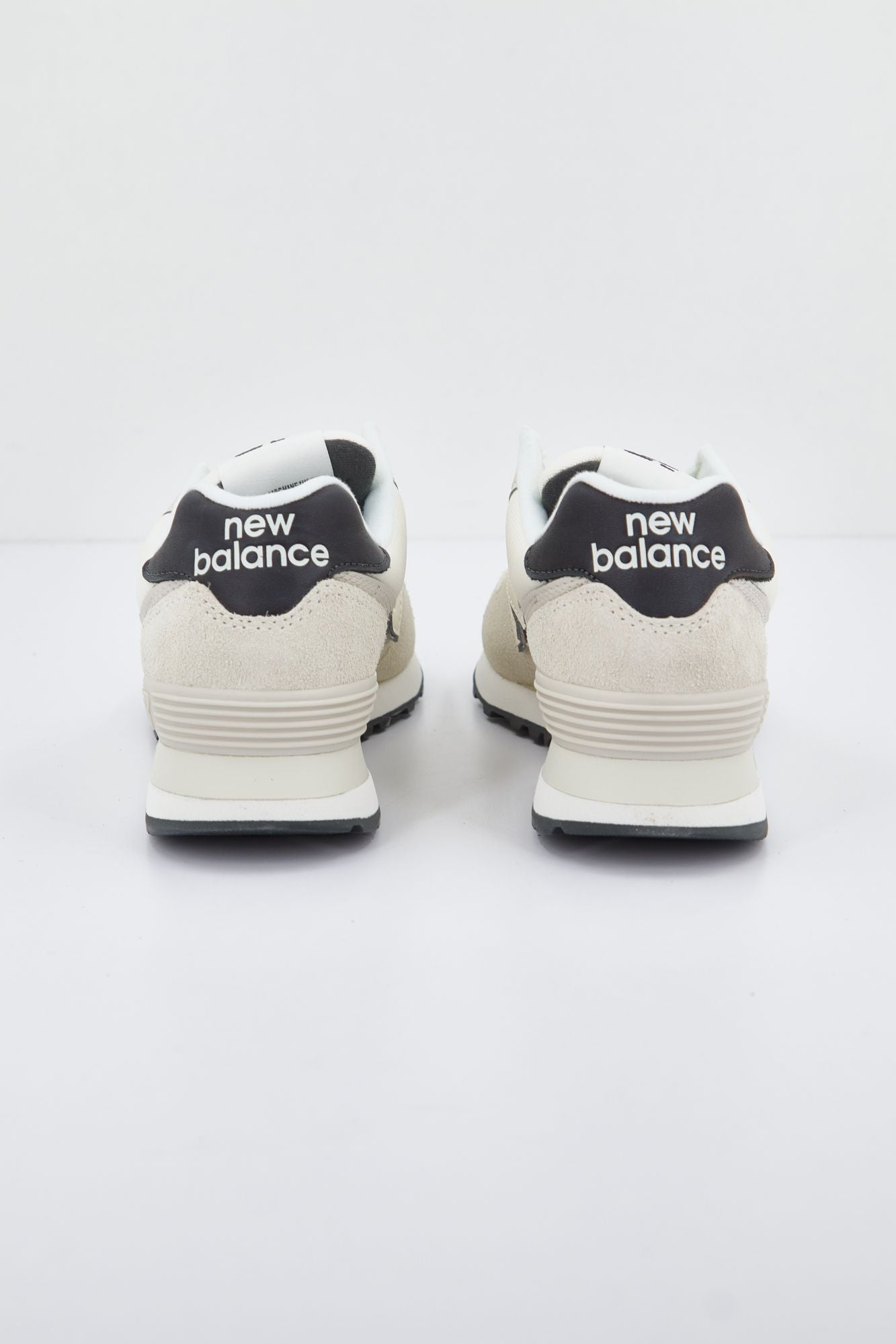 NEW BALANCE WL574 PC en color BEIS (3)