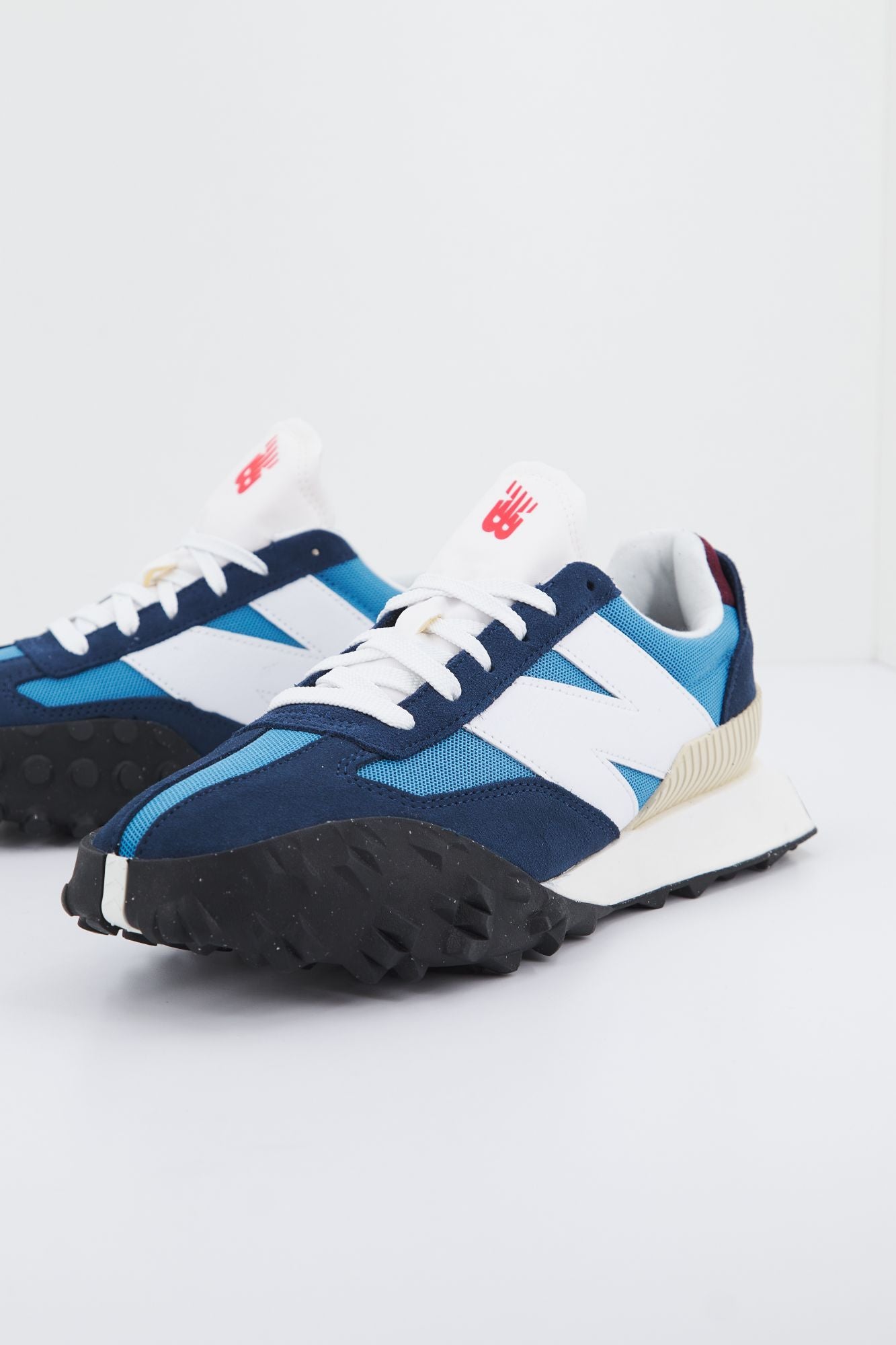 NEW BALANCE UXC72 en color AZUL (2)