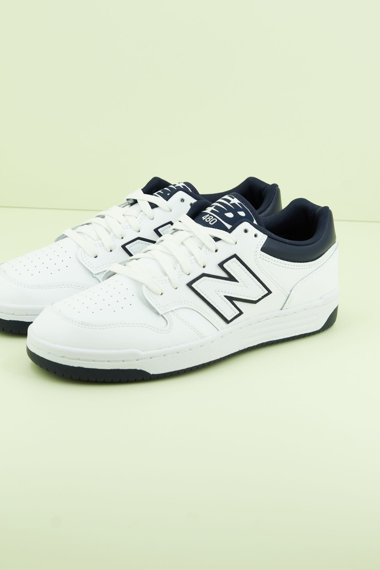 NEW BALANCE BB480 LWN en color BLANCO (1)