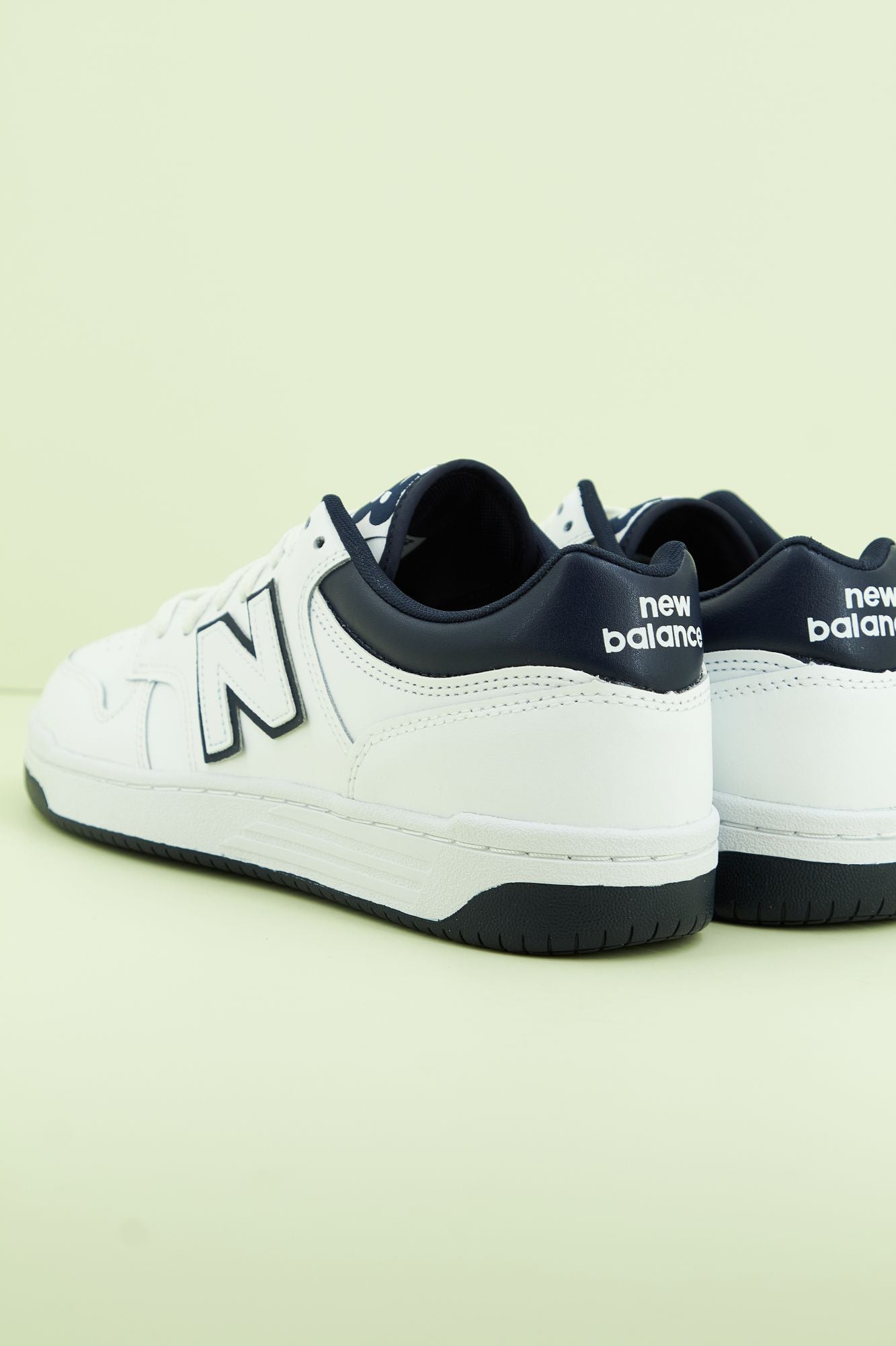 NEW BALANCE BB480 LWN en color BLANCO (3)