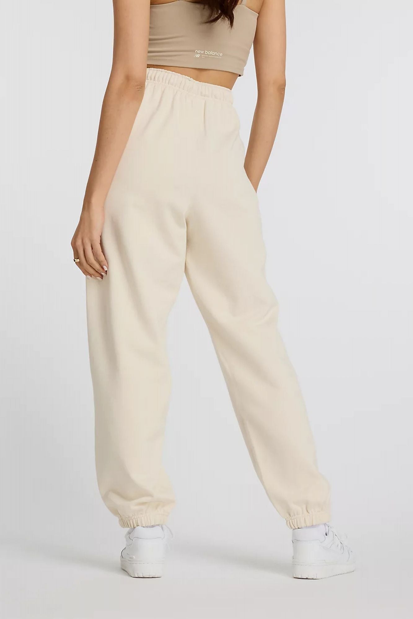 NEW BALANCE ATHLETICS FRENCH TERRY J en color BEIS (3)
