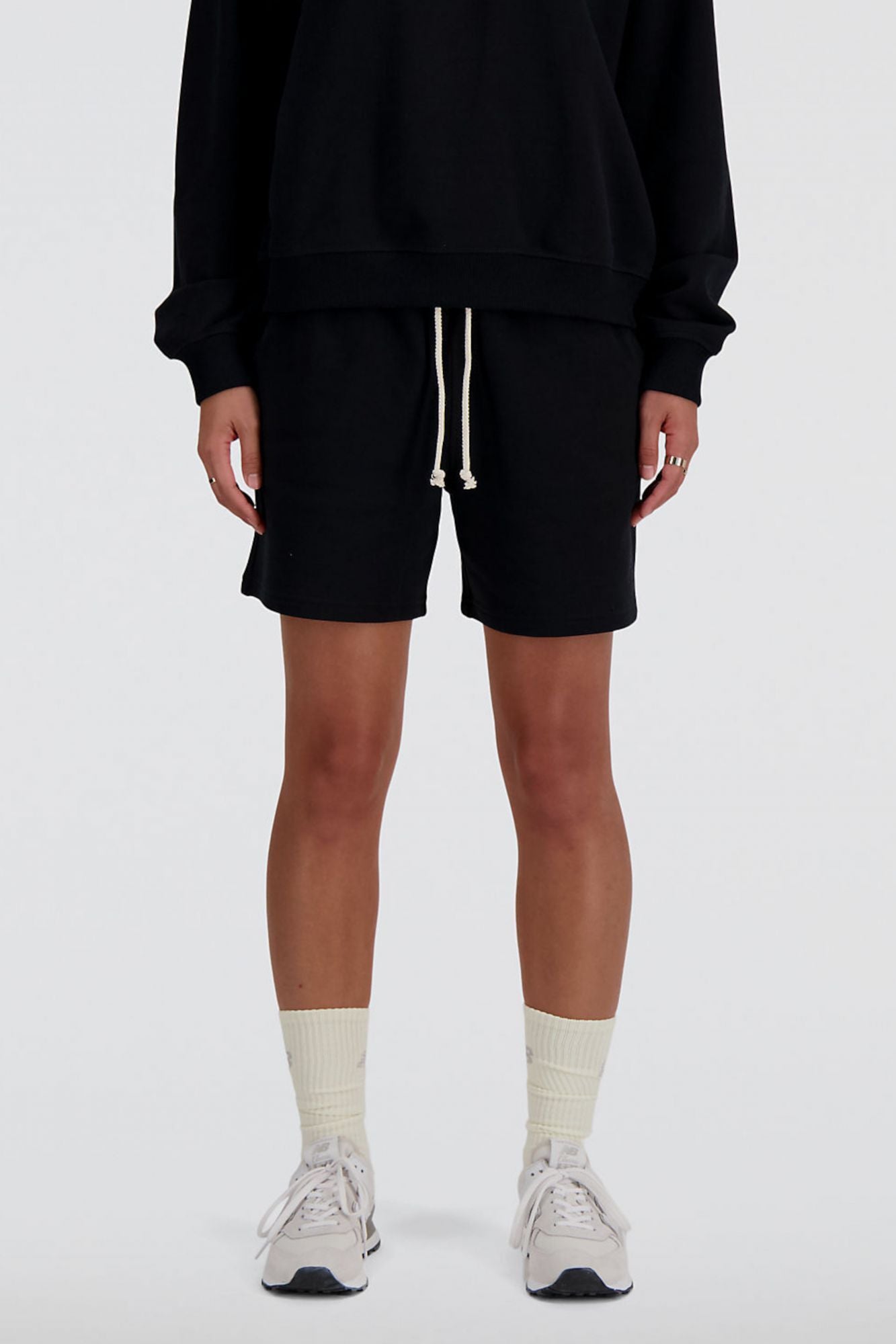 NEW BALANCE ATHLETICS FRENCH TERRY S en color NEGRO (1)